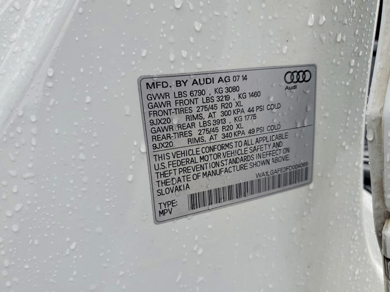 2015 Audi Q7 Premium Plus Белый vin: WA1LGAFE3FD004069