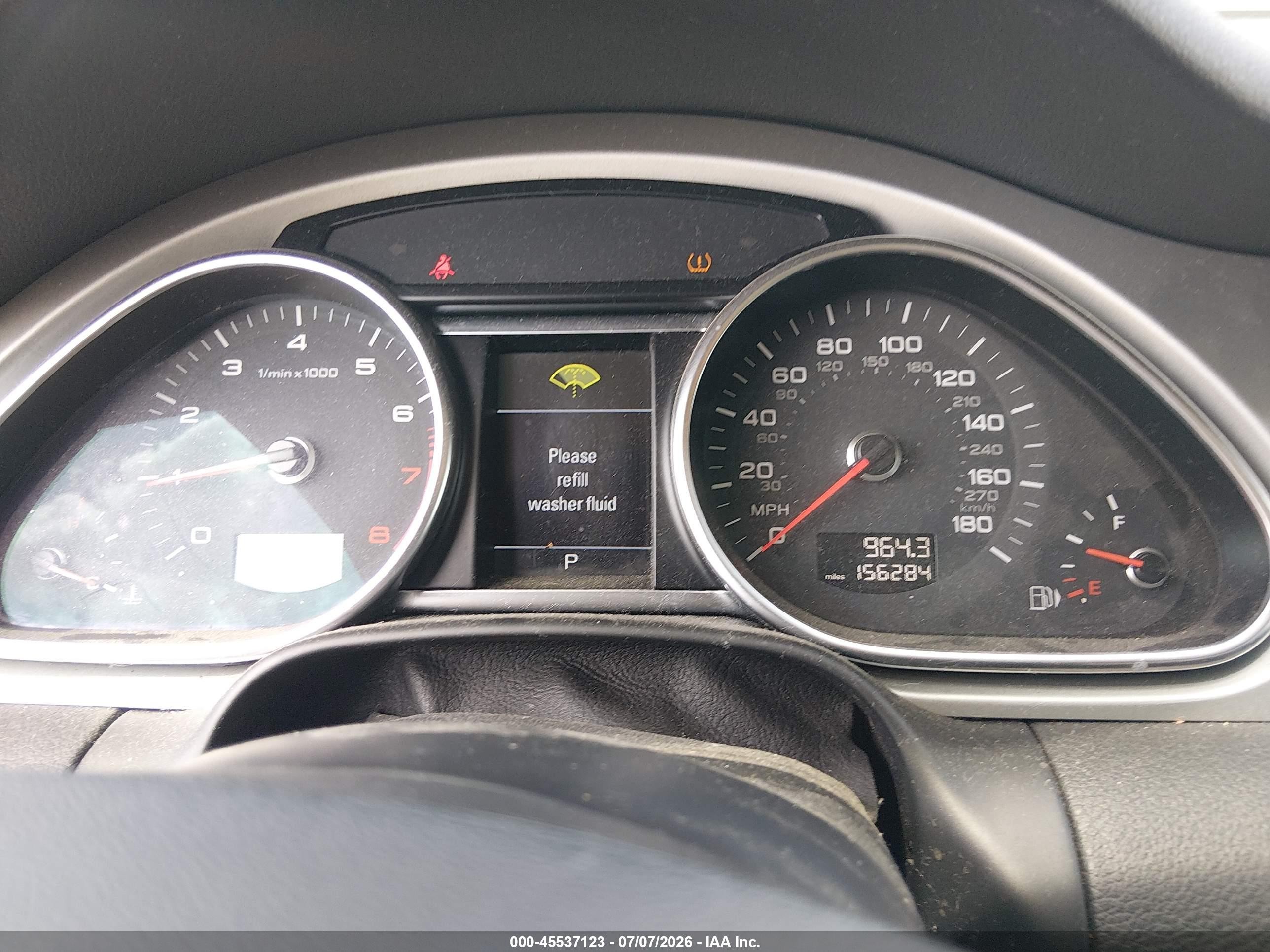 2015 Audi Q7 3.0t Premium Gray vin: WA1LGAFE3FD009899