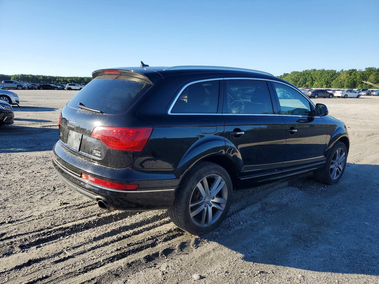2015 Audi Q7 Premium Plus Black vin: WA1LGAFE3FD015427