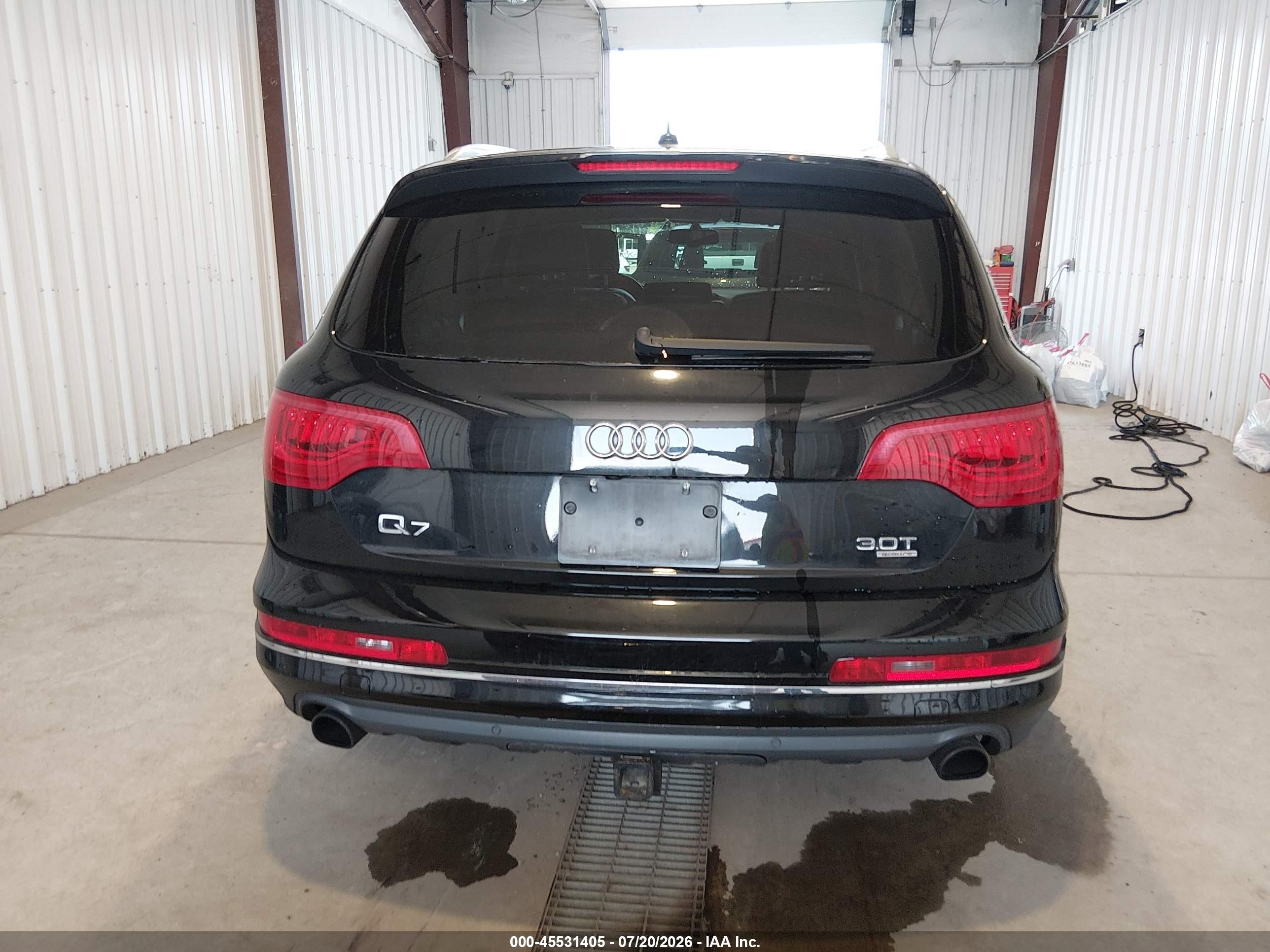 2015 Audi Q7 3.0t Premium Black vin: WA1LGAFE3FD032261