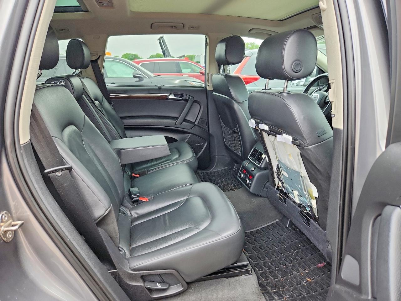 2011 Audi Q7 Premium Plus Gray vin: WA1LGAFE4BD002874
