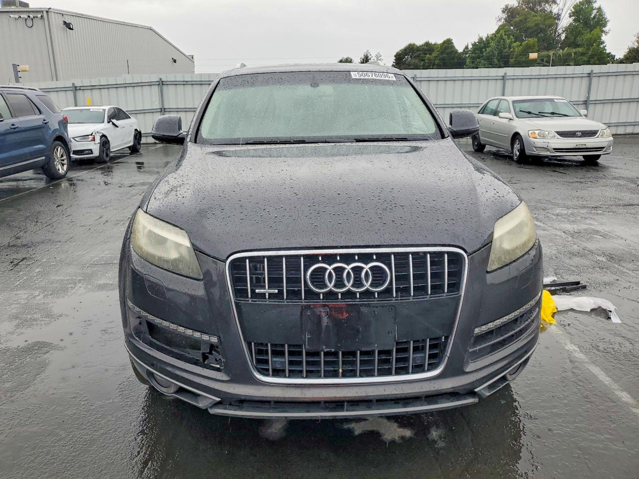 2013 Audi Q7 Premium Plus Gray vin: WA1LGAFE4DD014283