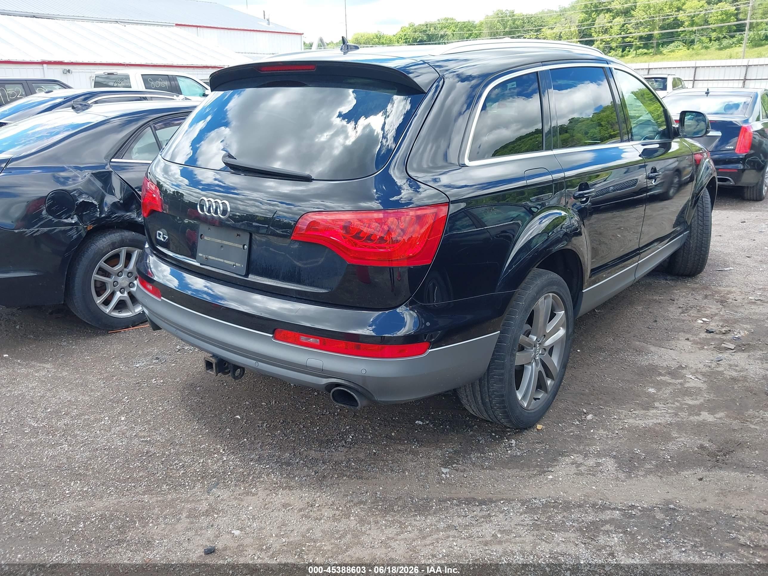 2013 Audi Q7 3.0t Premium Black vin: WA1LGAFE4DD015983