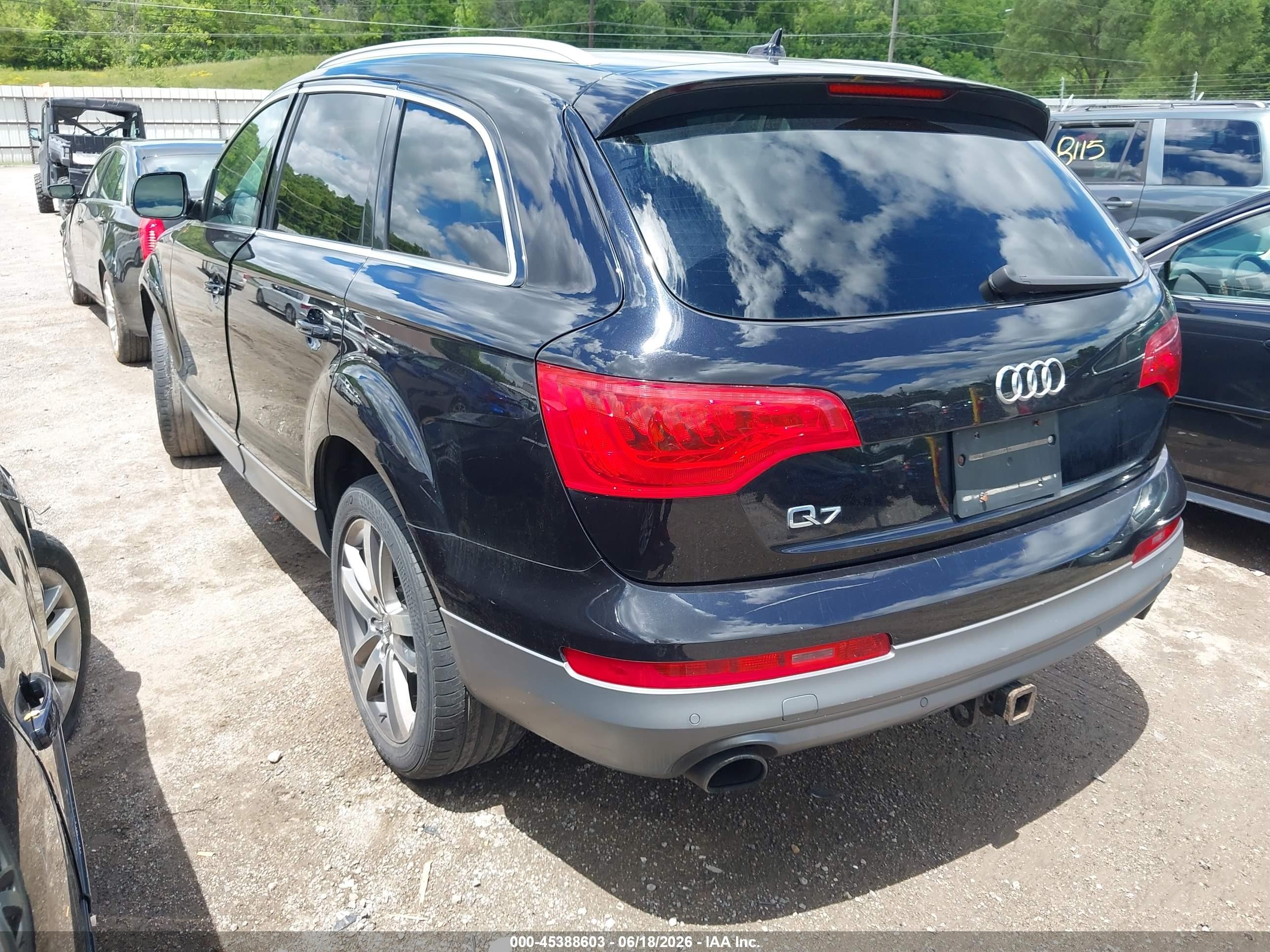 2013 Audi Q7 3.0t Premium Black vin: WA1LGAFE4DD015983