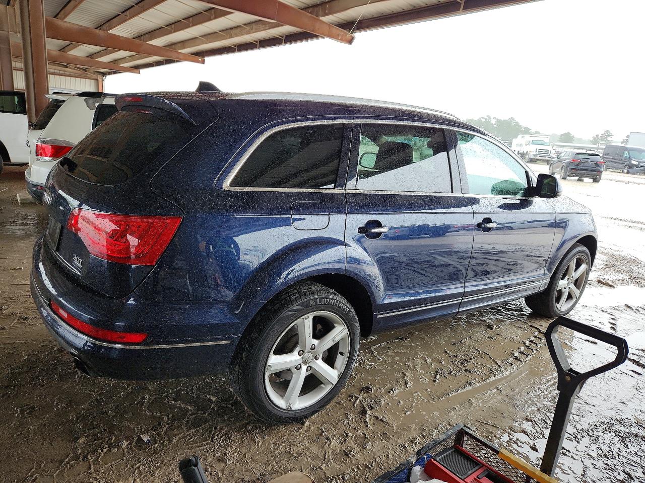 2014 Audi Q7 Premium Plus Blue vin: WA1LGAFE4ED009229