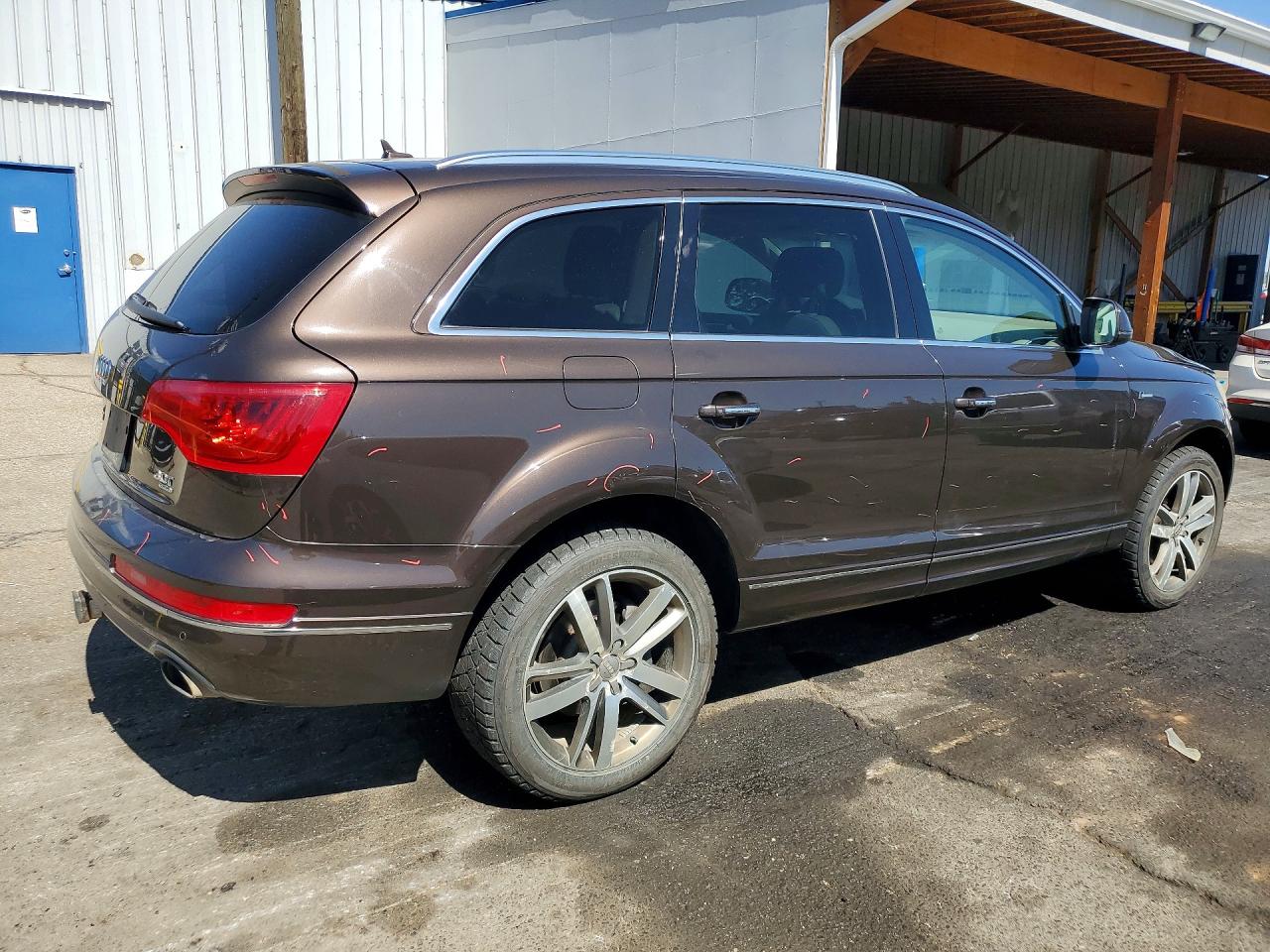 2014 Audi Q7 Premium Plus Brown vin: WA1LGAFE4ED014169