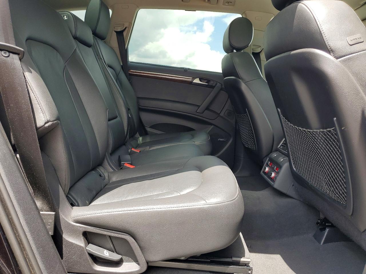 2015 Audi Q7 Premium Plus Black vin: WA1LGAFE4FD017395