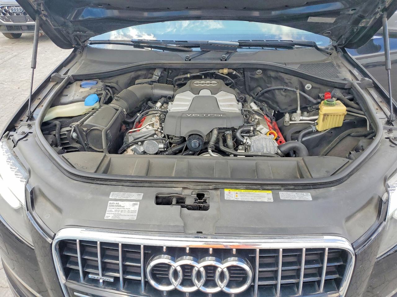 2015 Audi Q7 Premium Plus Black vin: WA1LGAFE4FD017395