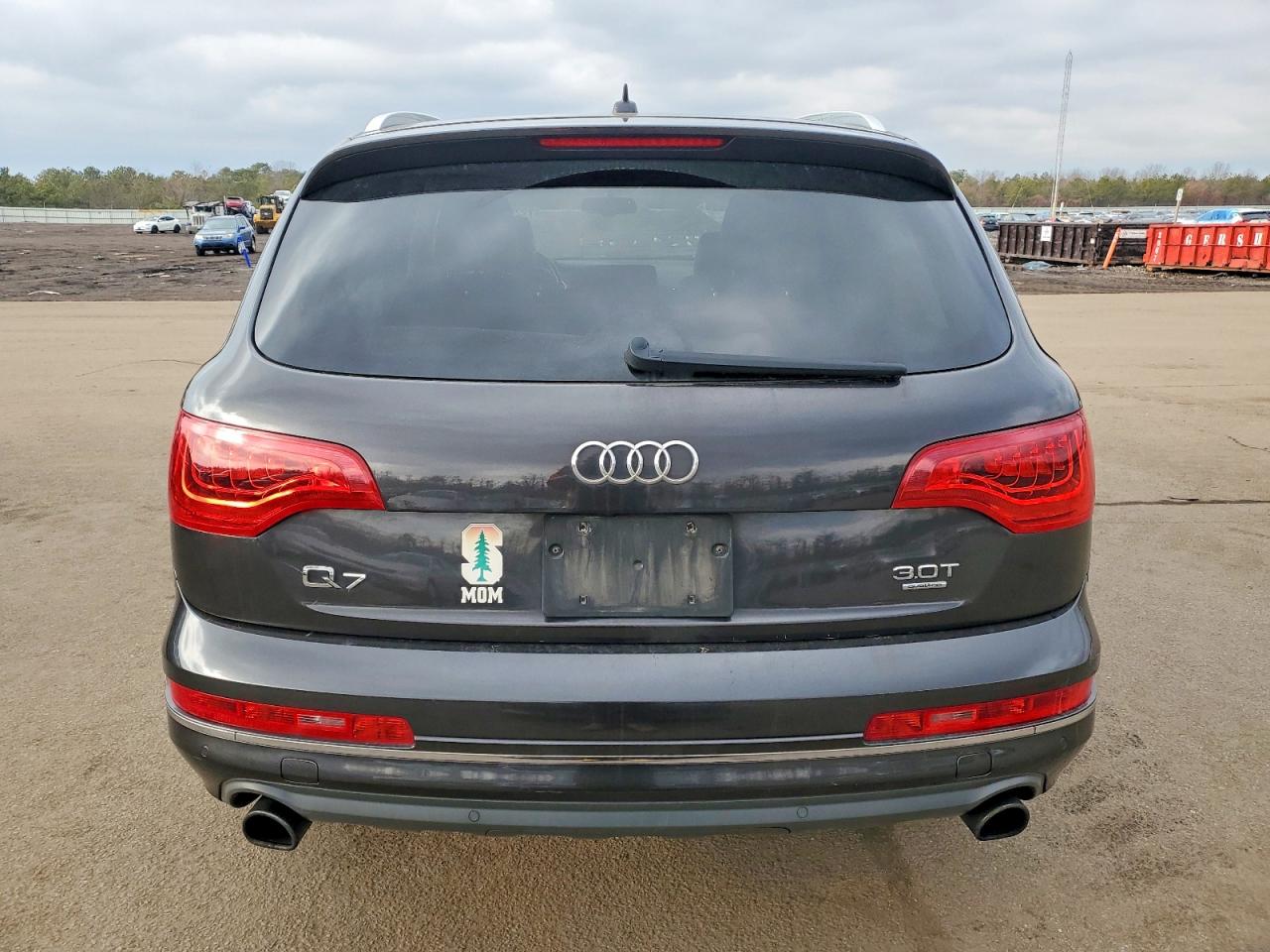 2015 Audi Q7 Серый vin: WA1LGAFE4FD018546