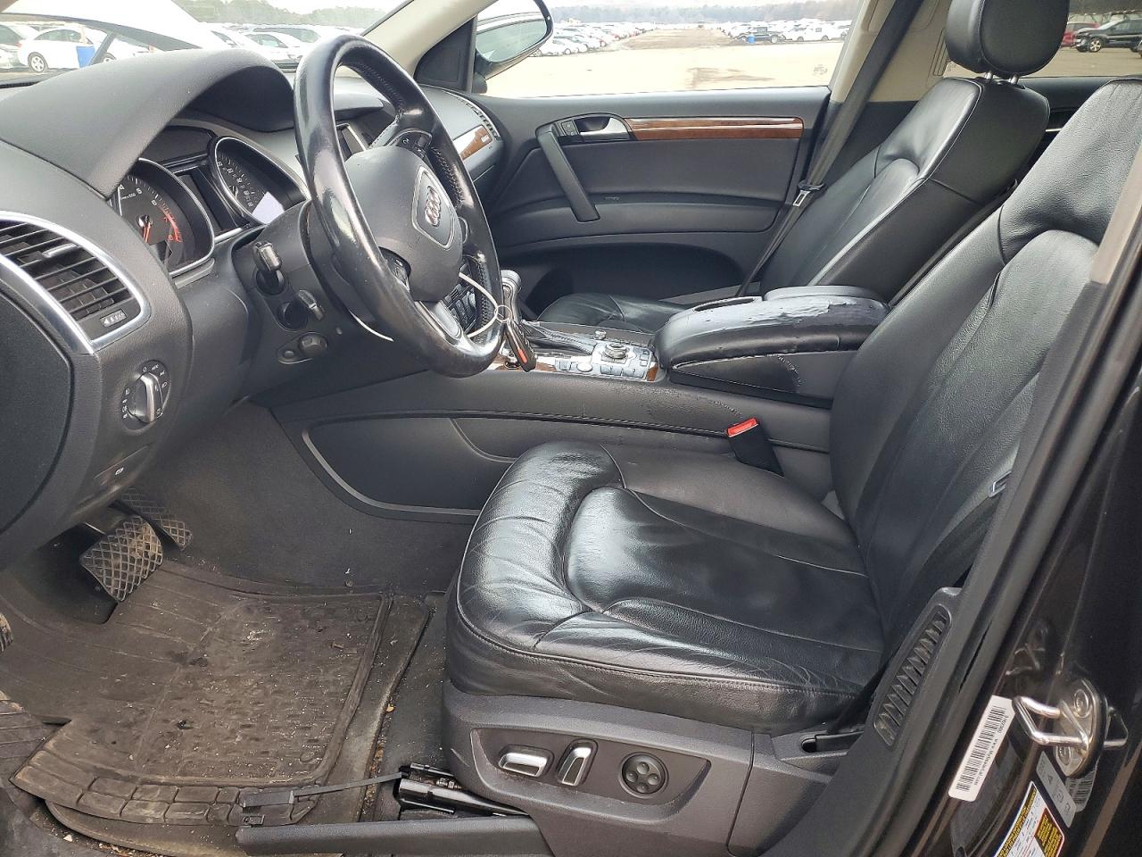 2015 Audi Q7 Серый vin: WA1LGAFE4FD018546