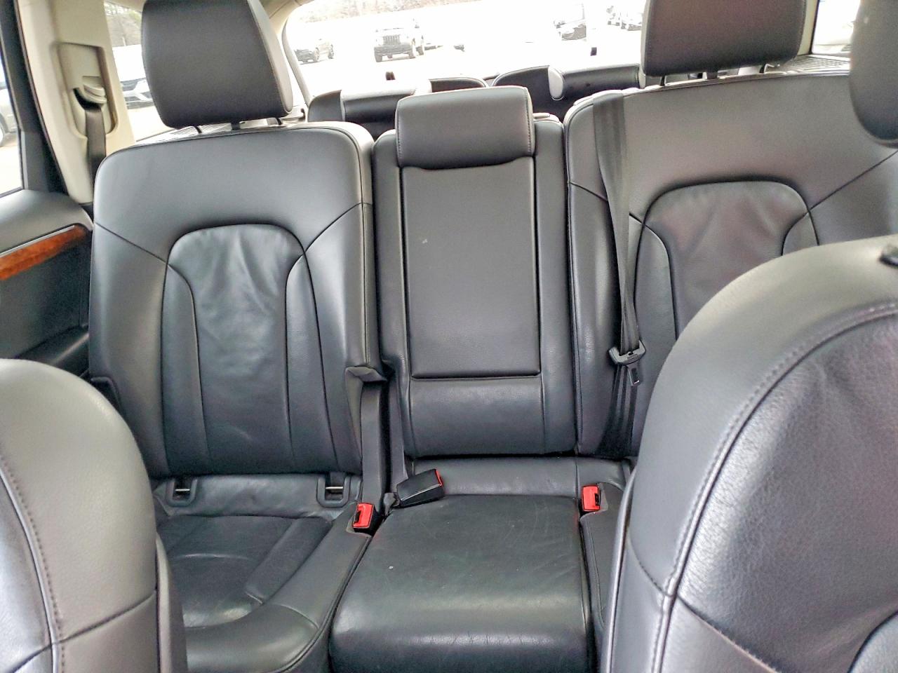 2015 Audi Q7 Серый vin: WA1LGAFE4FD018546