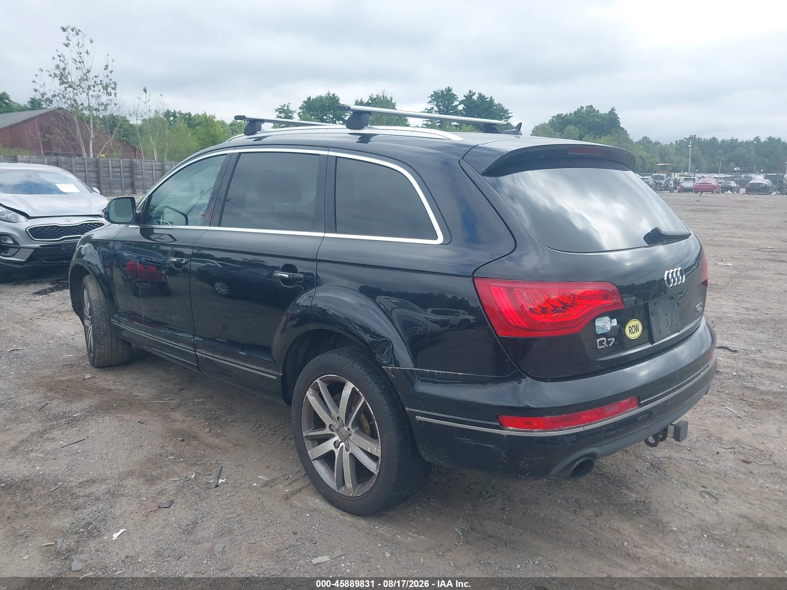 2015 Audi Q7 3.0t Premium Black vin: WA1LGAFE4FD028171
