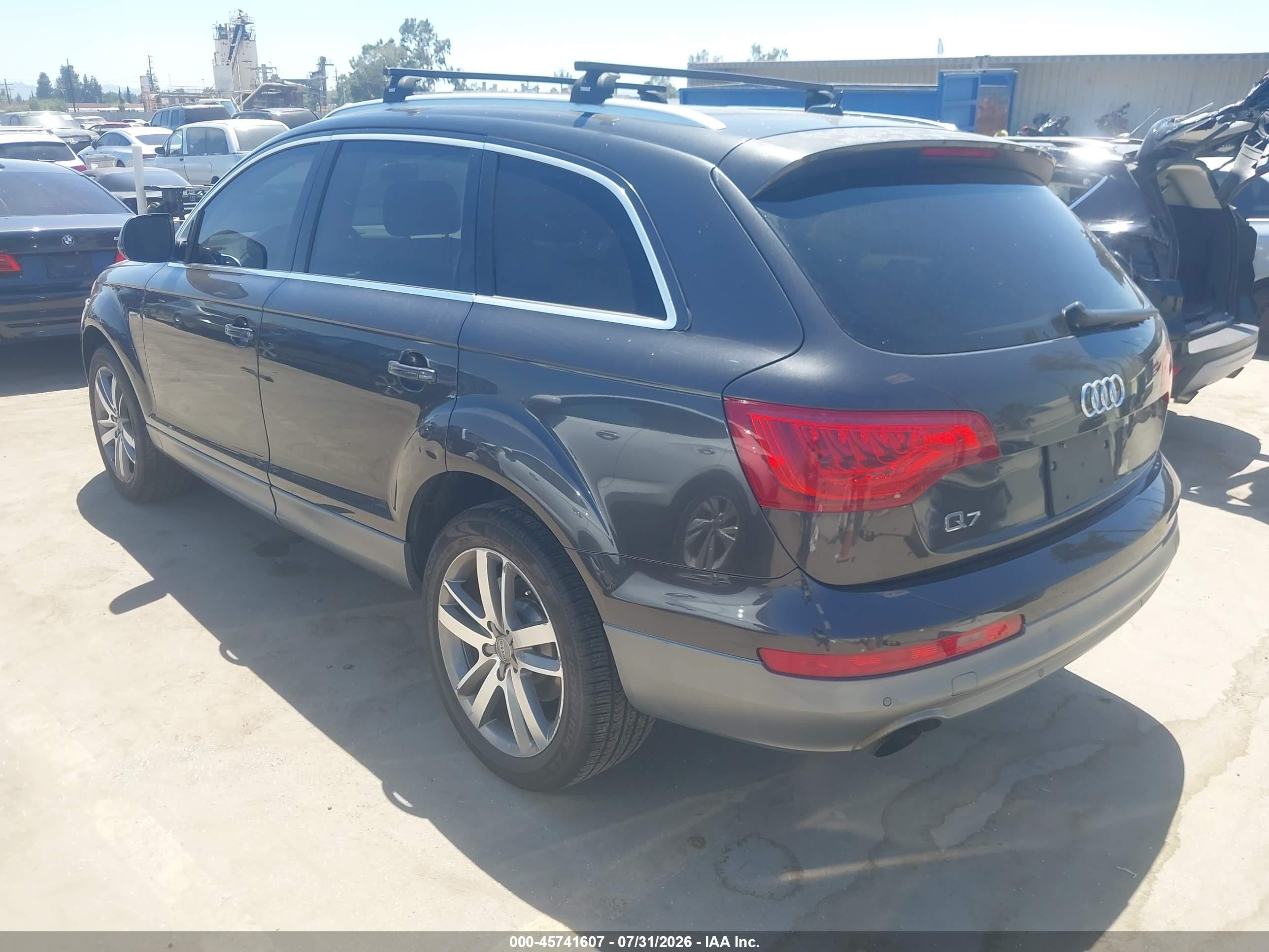 2011 Audi Q7 3.0t Premium Gray vin: WA1LGAFE5BD006562