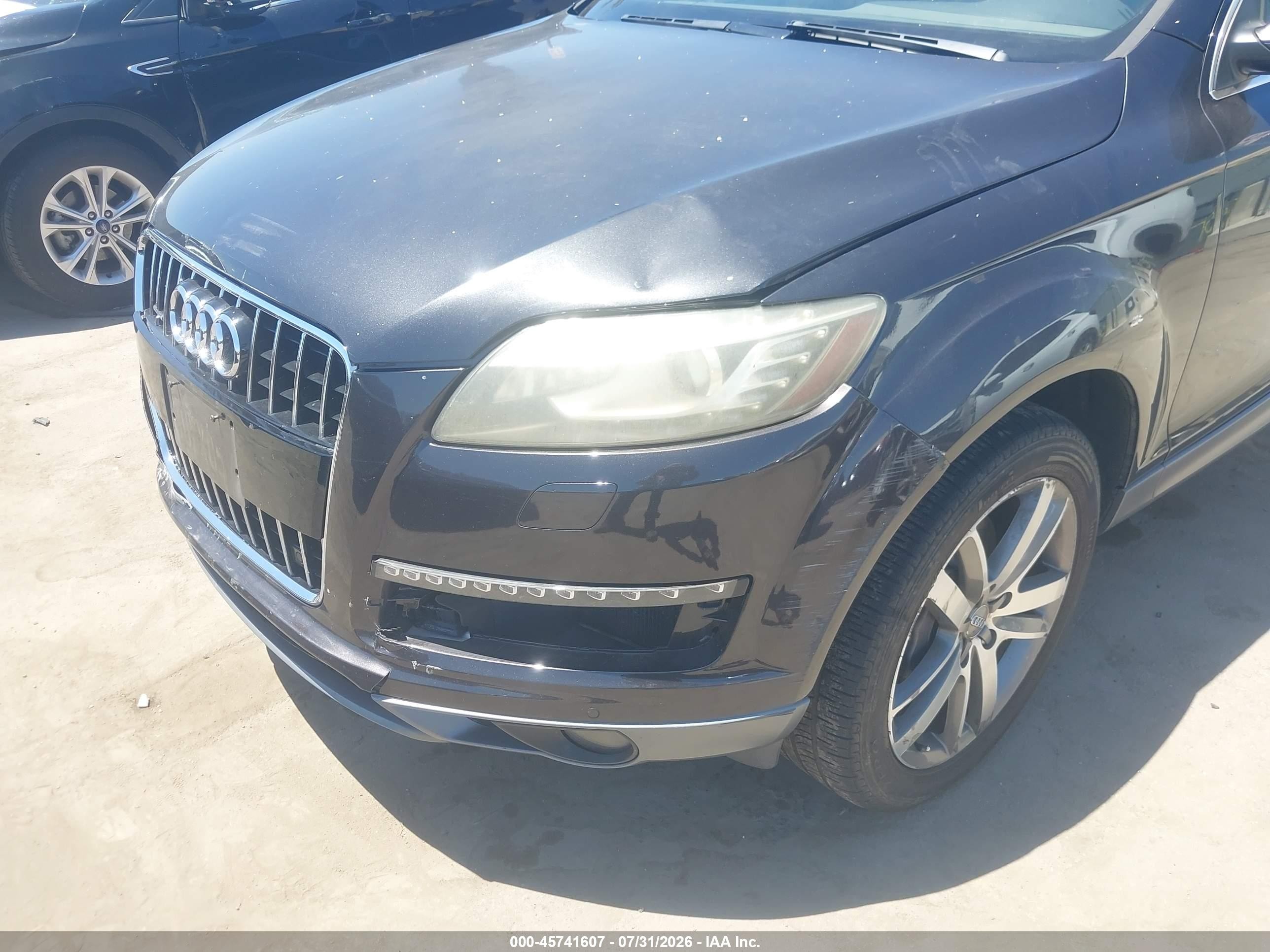 2011 Audi Q7 3.0t Premium Gray vin: WA1LGAFE5BD006562