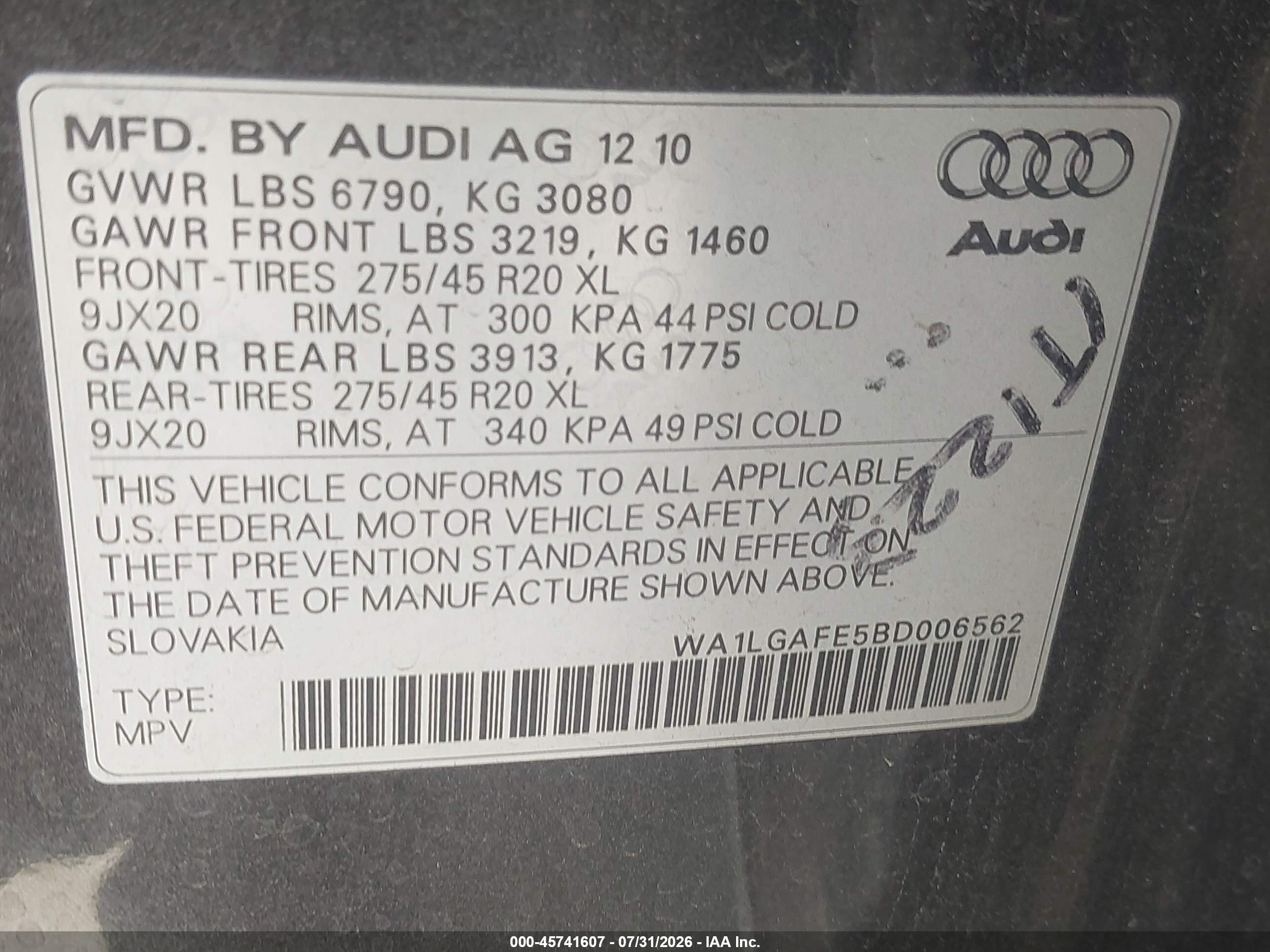 2011 Audi Q7 3.0t Premium Gray vin: WA1LGAFE5BD006562
