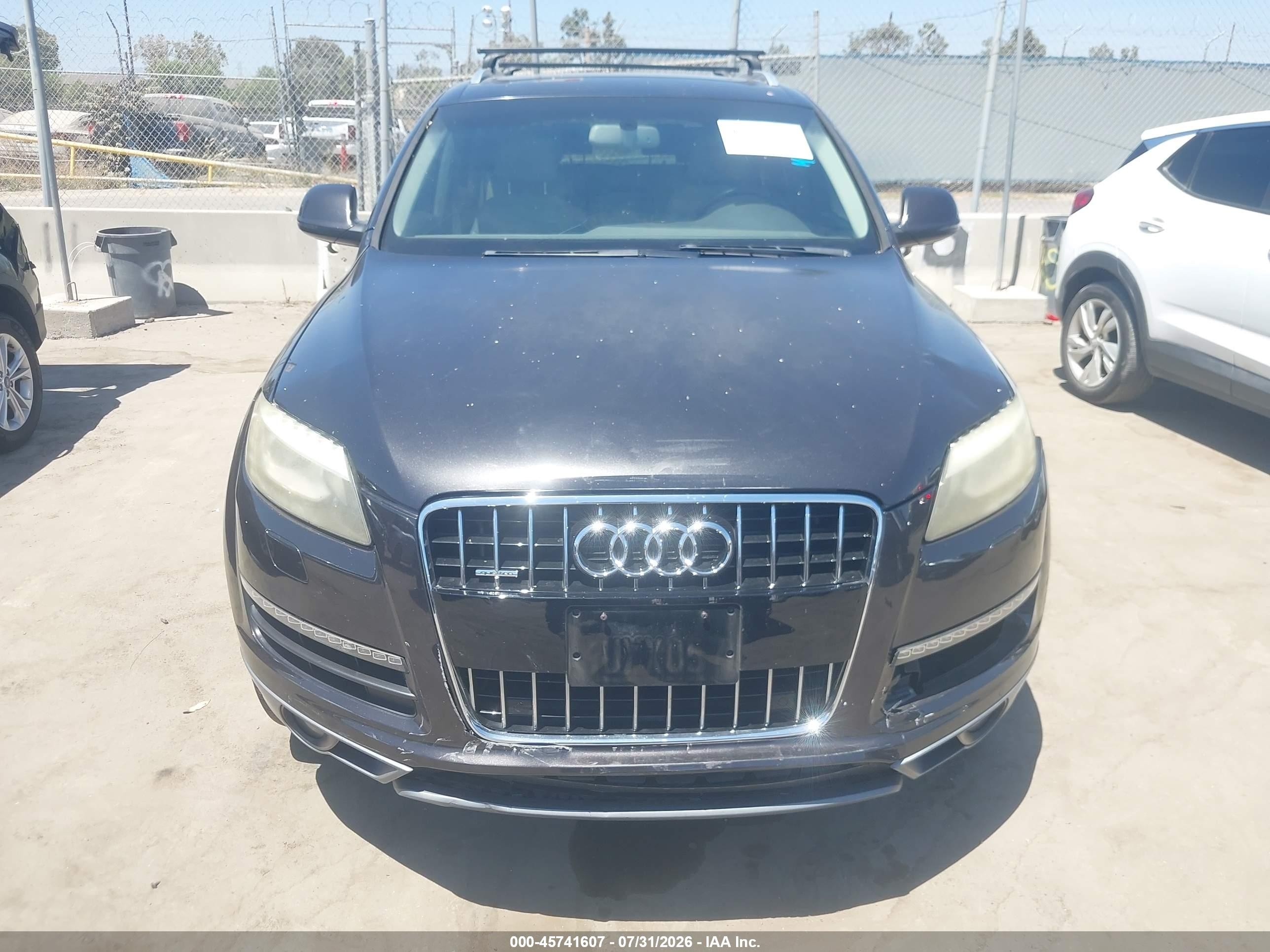 2011 Audi Q7 3.0t Premium Gray vin: WA1LGAFE5BD006562
