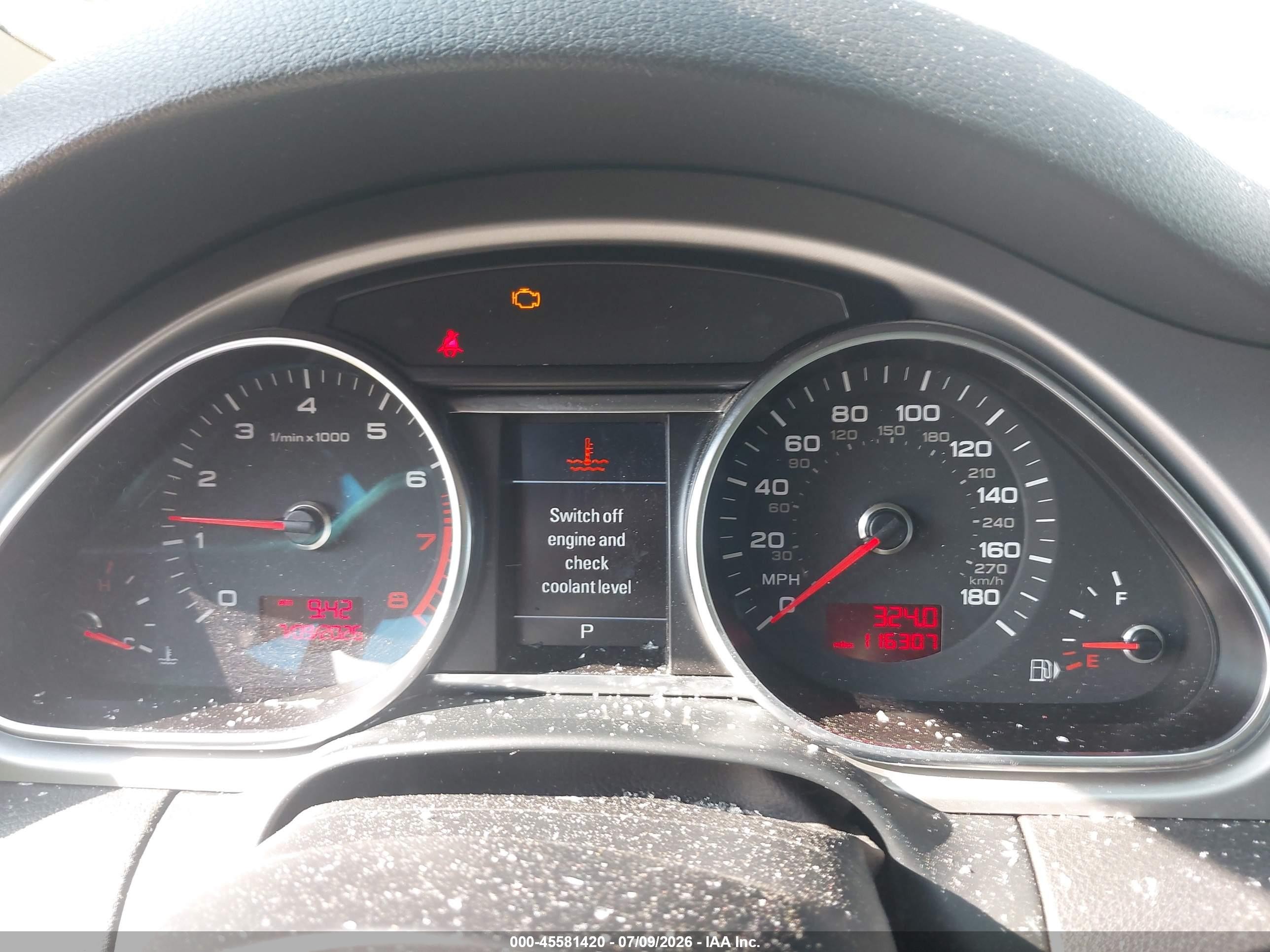 2011 Audi Q7 3.0t Premium Gray vin: WA1LGAFE5BD009476