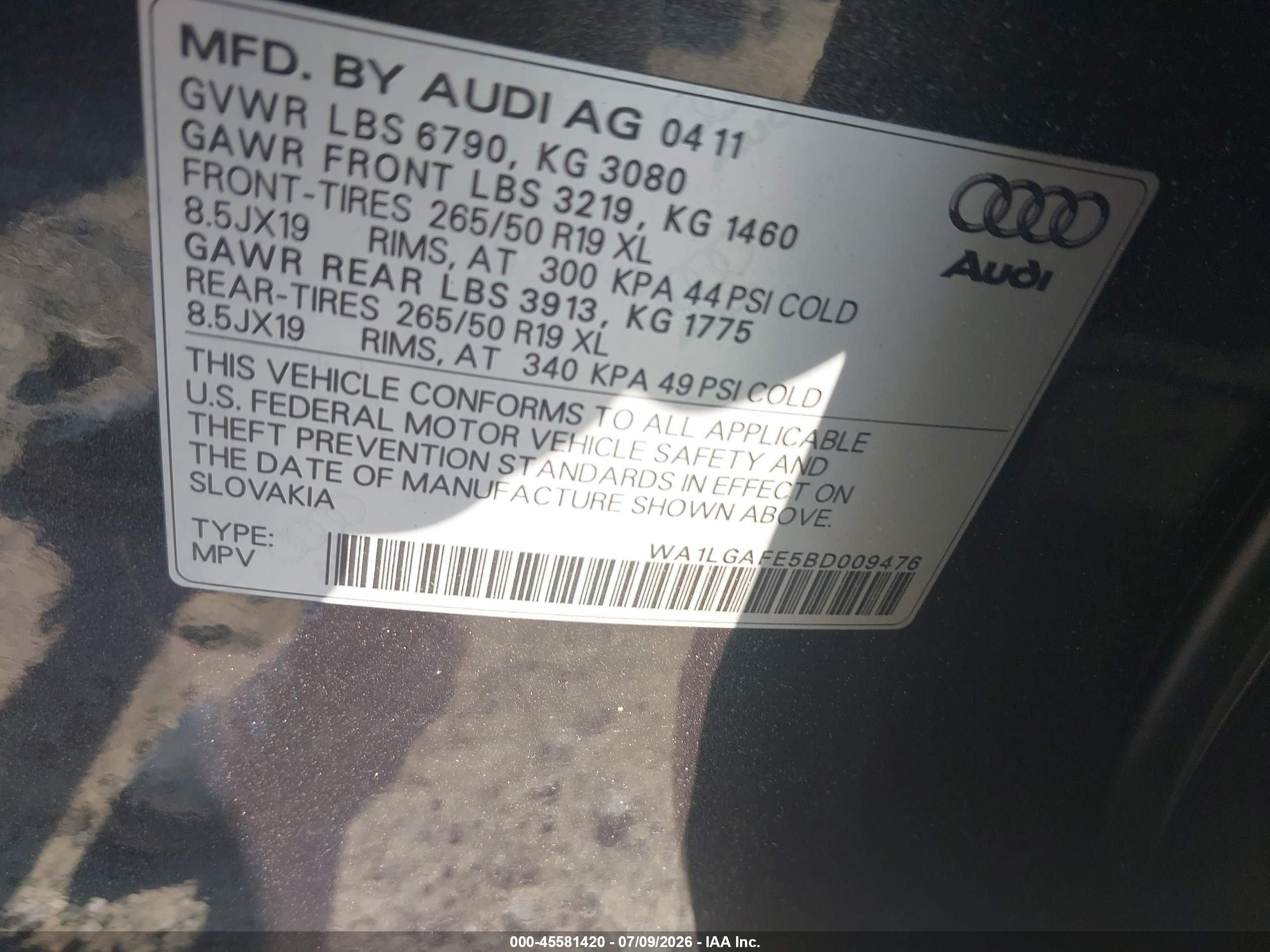 2011 Audi Q7 3.0t Premium Gray vin: WA1LGAFE5BD009476