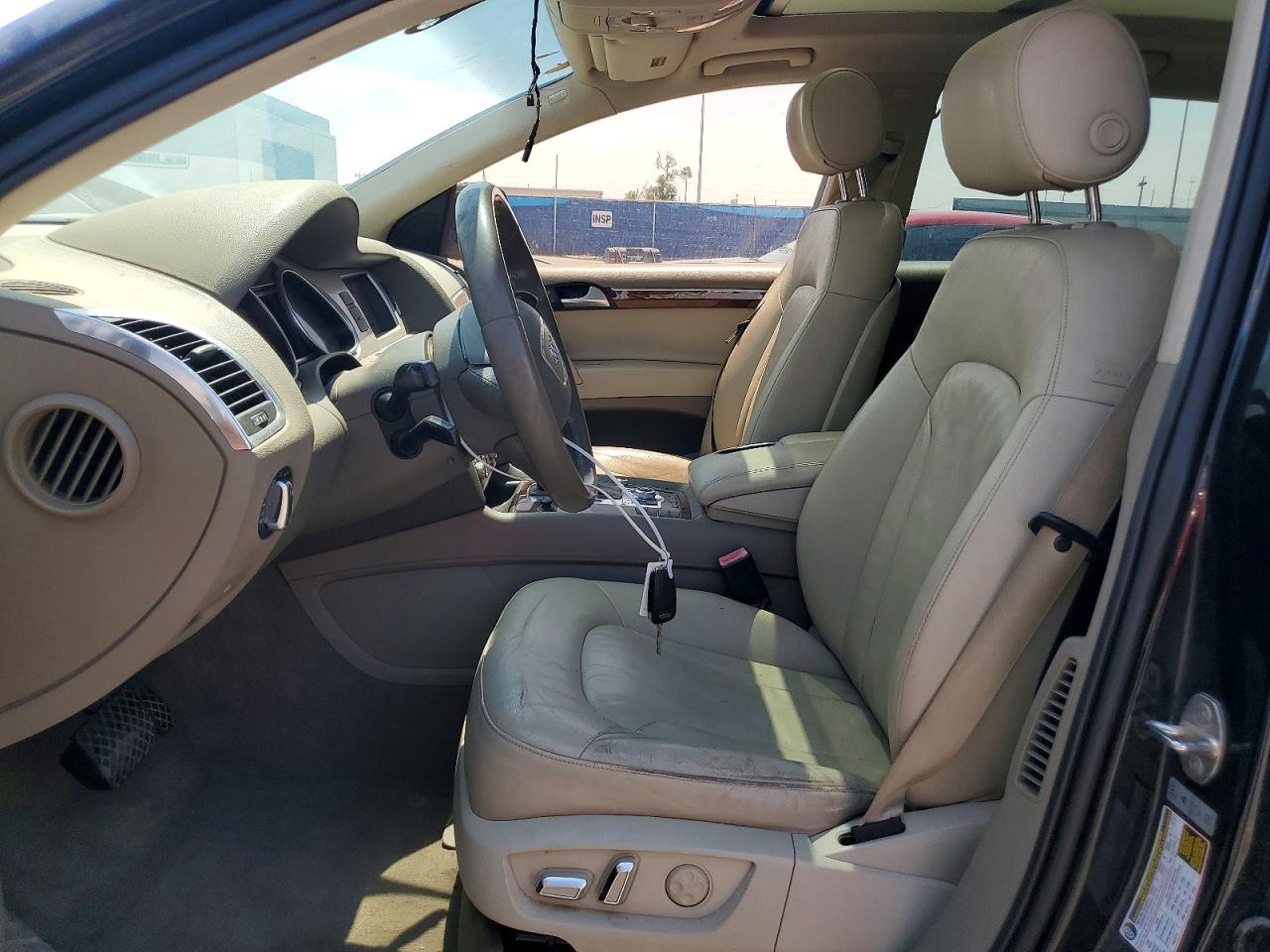 2013 Audi Q7 Premium Plus Черный vin: WA1LGAFE5DD010520