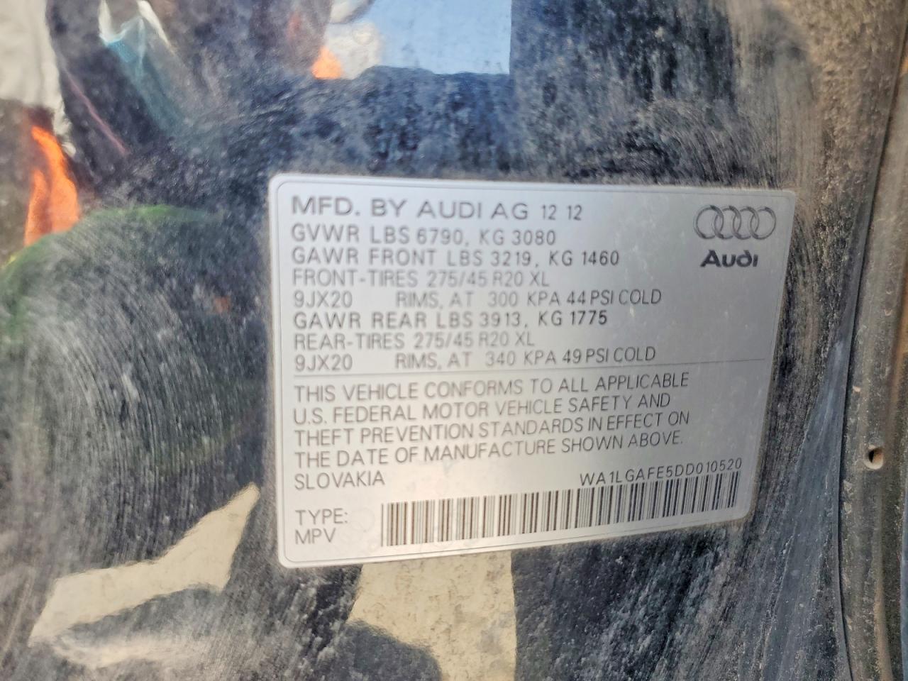 2013 Audi Q7 Premium Plus Черный vin: WA1LGAFE5DD010520