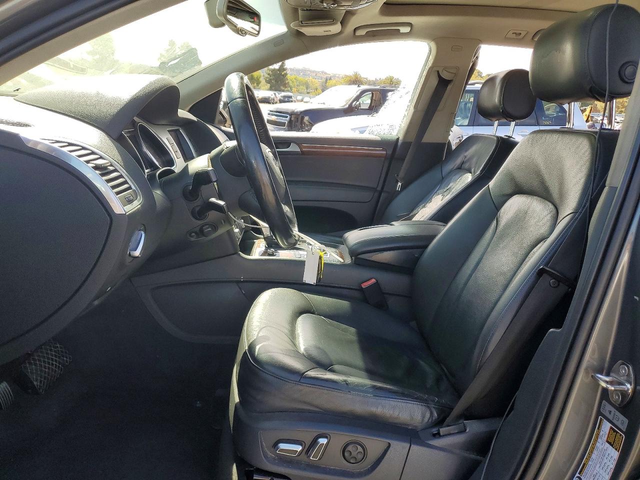2014 Audi Q7 Premium Plus Серый vin: WA1LGAFE5ED005612