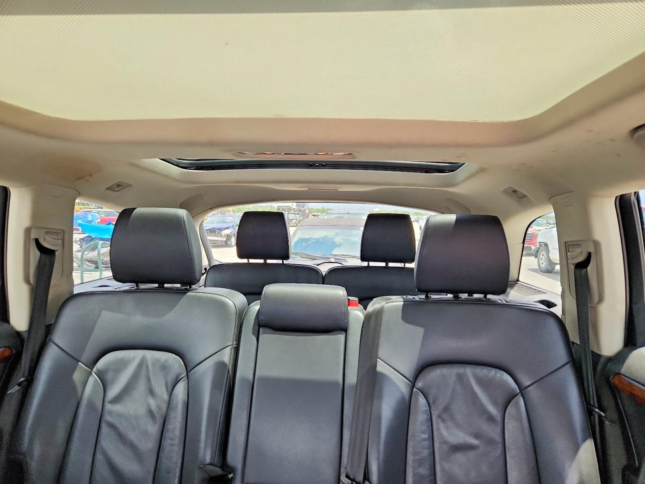 2015 Audi Q7 Premium Plus Gray vin: WA1LGAFE5FD008382