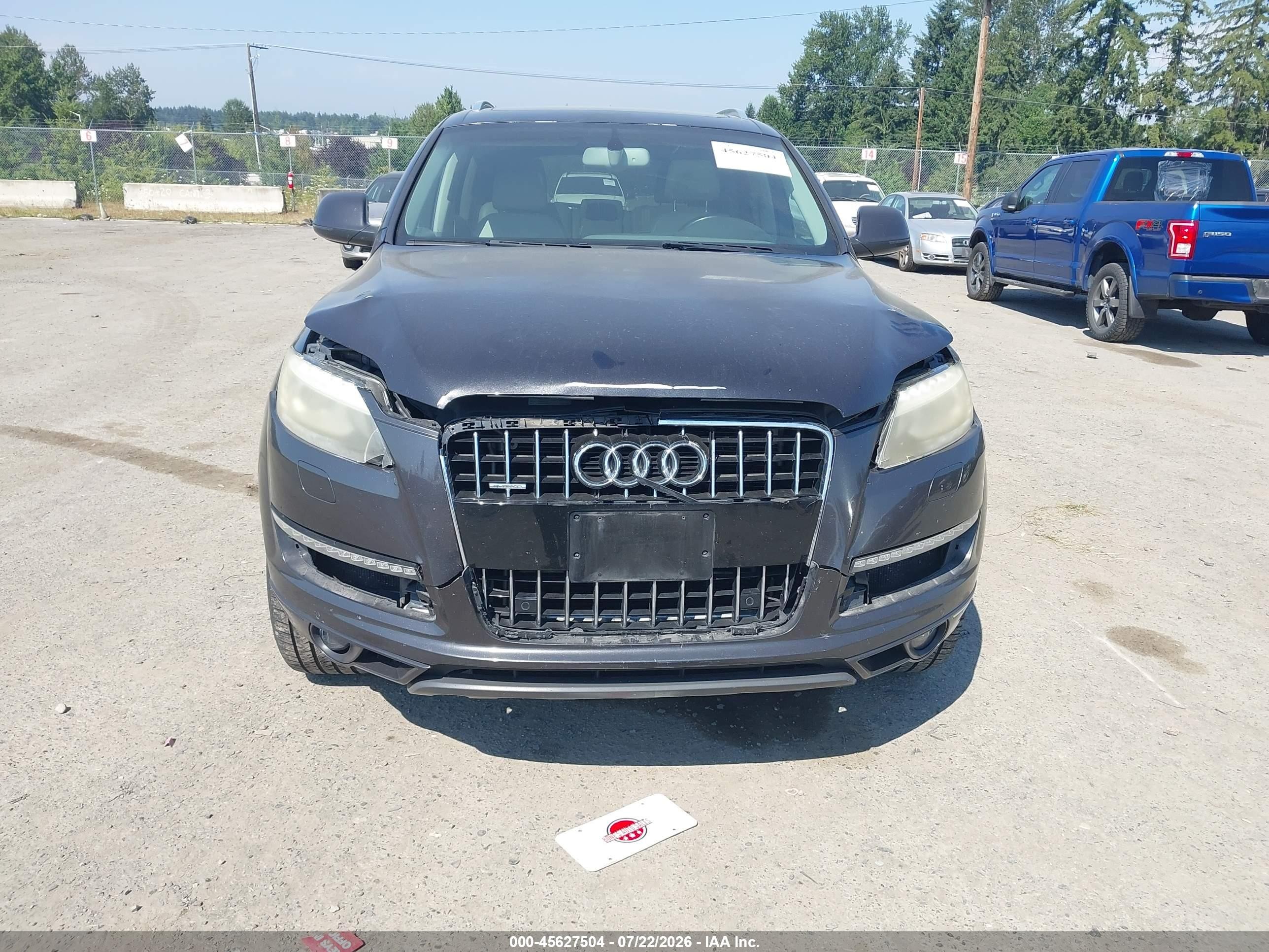 2015 Audi Q7 3.0t Premium Черный vin: WA1LGAFE5FD009015