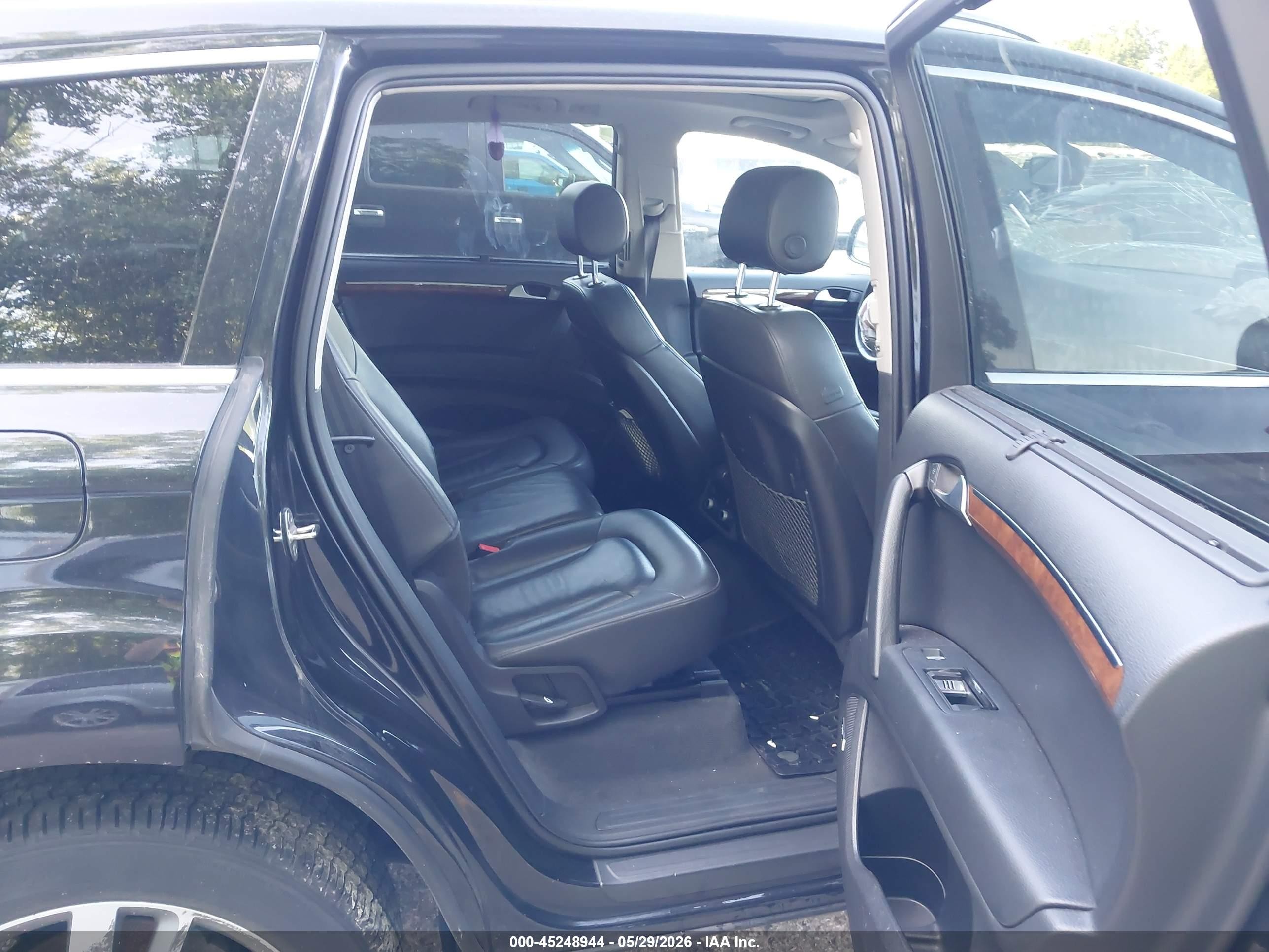 2015 Audi Q7 3.0t Premium Black vin: WA1LGAFE5FD022993