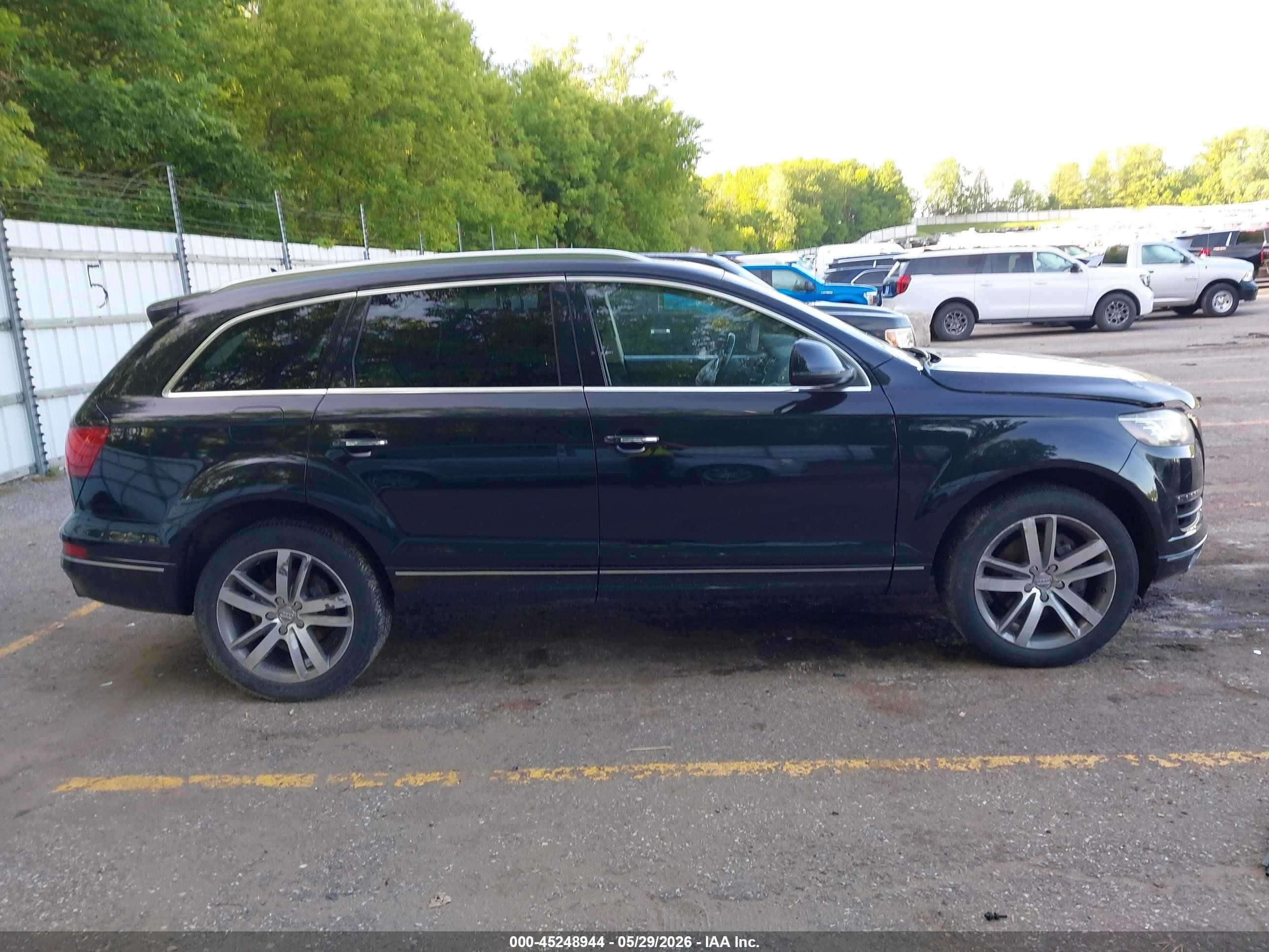 2015 Audi Q7 3.0t Premium Black vin: WA1LGAFE5FD022993