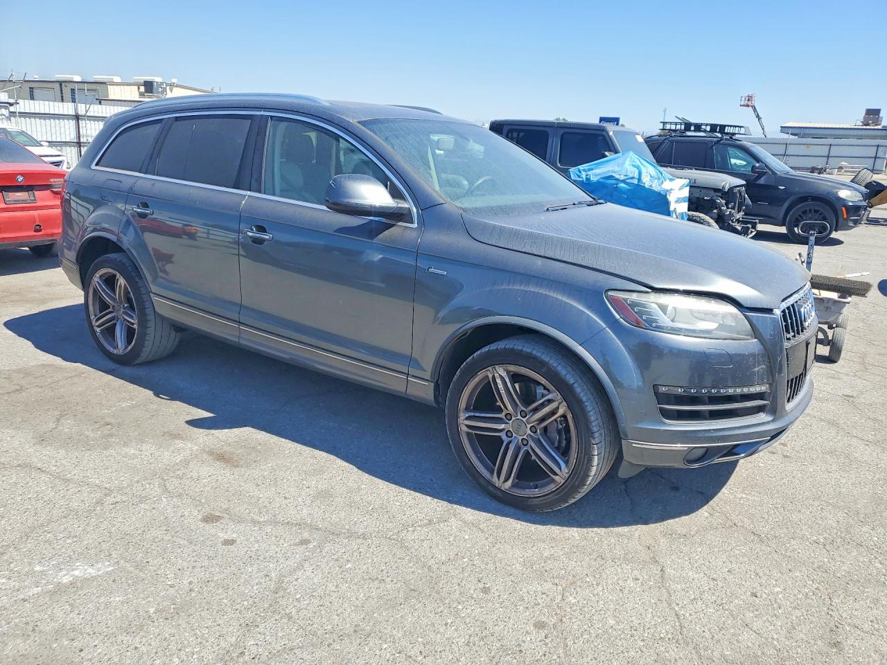 2015 Audi Q7 Premium Plus Gray vin: WA1LGAFE5FD032858