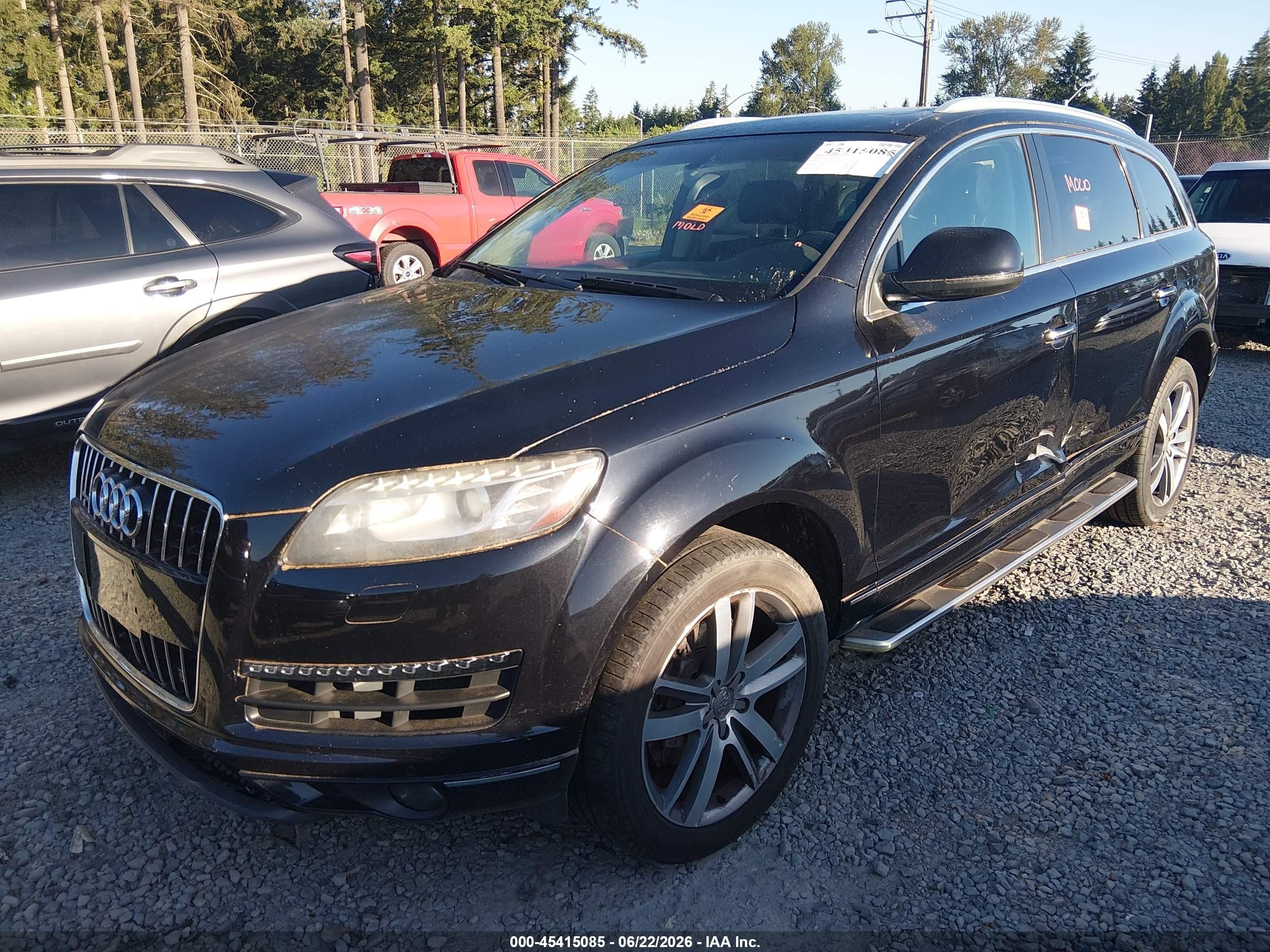 2013 Audi Q7 3.0t Premium Black vin: WA1LGAFE6DD012566