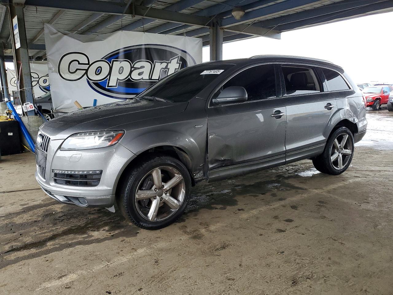 2014 Audi Q7 Premium Plus Gray vin: WA1LGAFE6ED006056