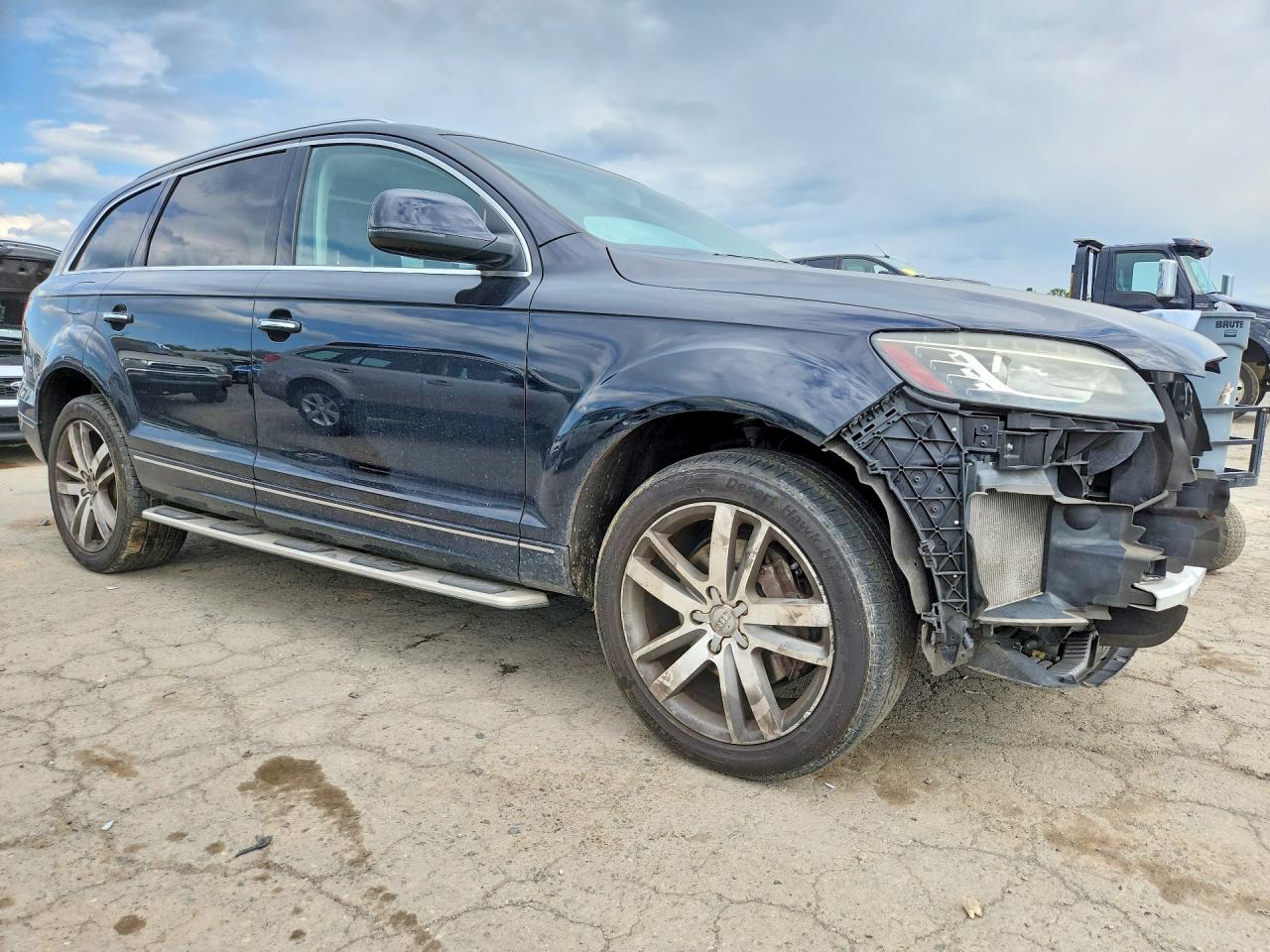 2015 Audi Q7 Premium Plus Black vin: WA1LGAFE6FD013767