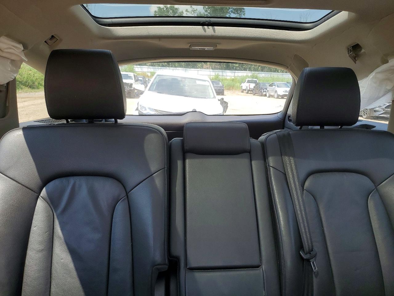 2015 Audi Q7 Premium Plus Угольный vin: WA1LGAFE6FD018225