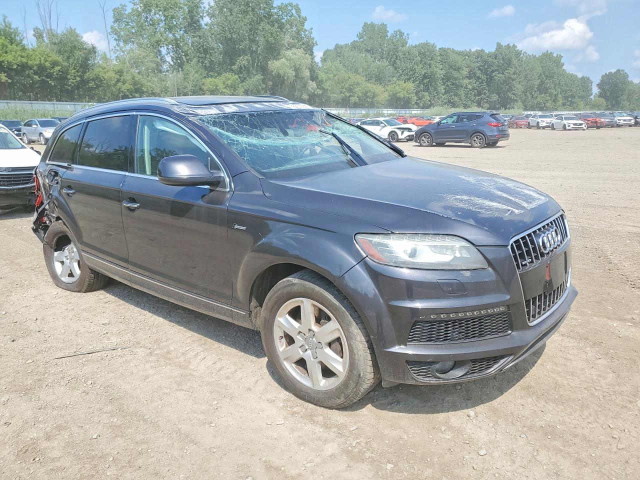 2015 Audi Q7 Premium Plus Угольный vin: WA1LGAFE6FD018225