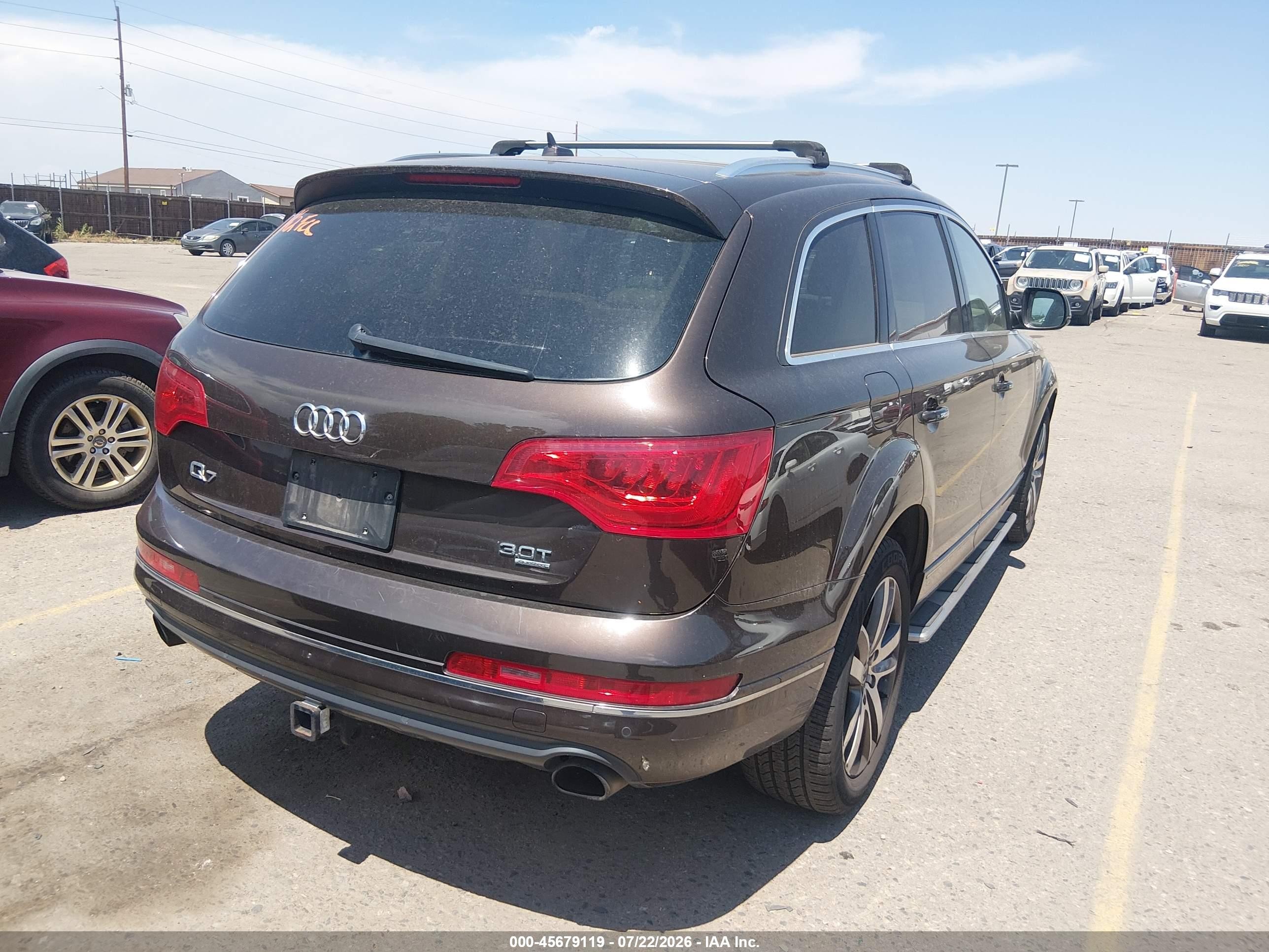 2015 Audi Q7 3.0t Premium Brown vin: WA1LGAFE6FD025028