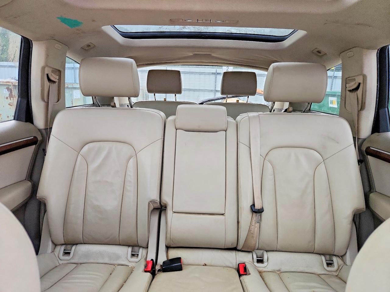 2011 Audi Q7 Premium Plus Blue vin: WA1LGAFE7BD007096