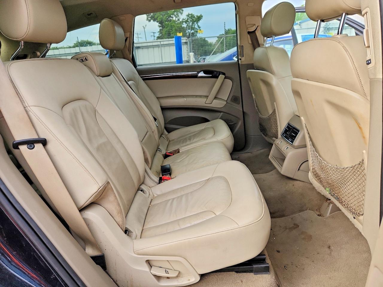 2011 Audi Q7 Premium Plus Blue vin: WA1LGAFE7BD007096