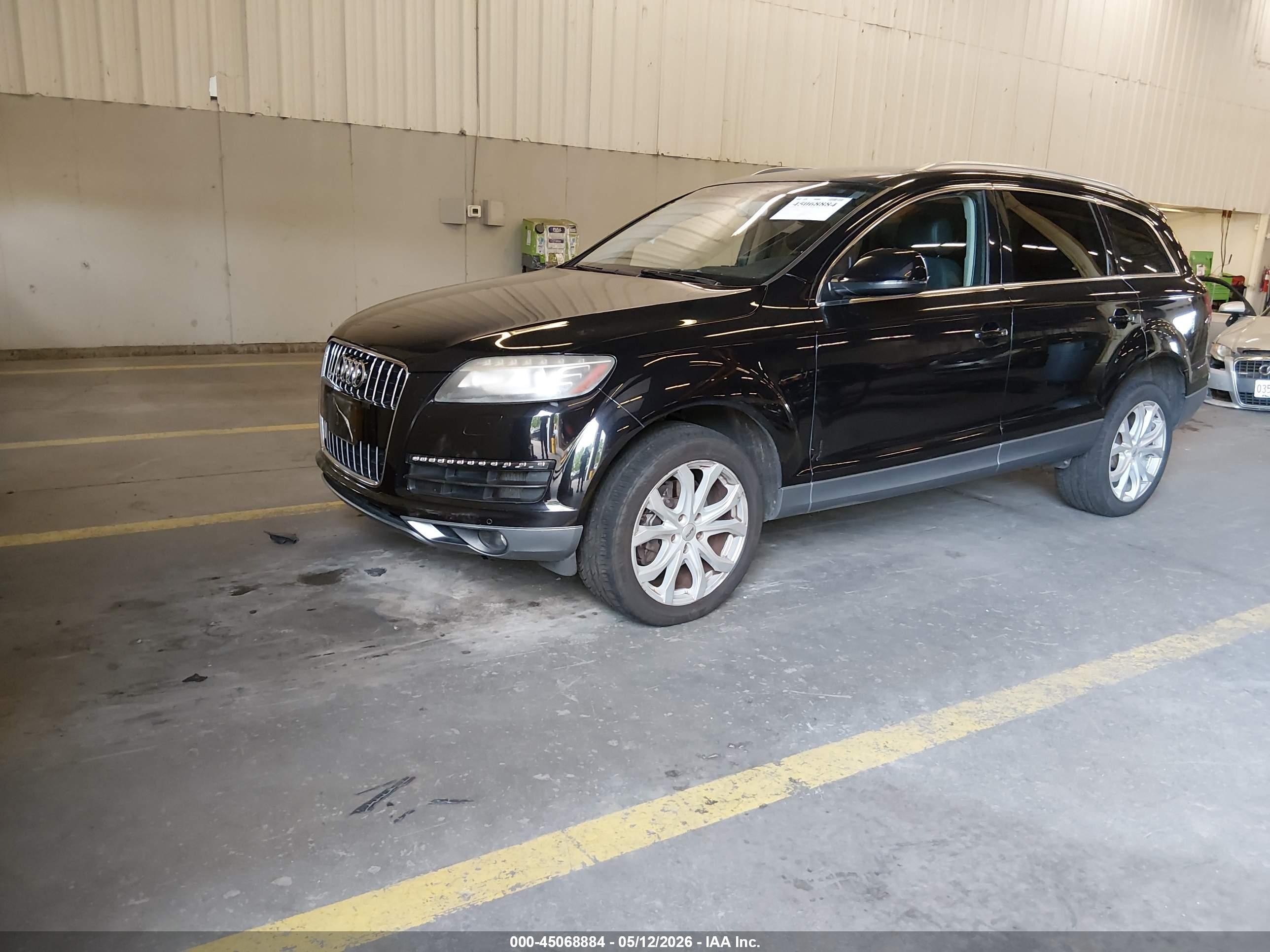 2013 Audi Q7 3.0t Premium Black vin: WA1LGAFE7DD001043