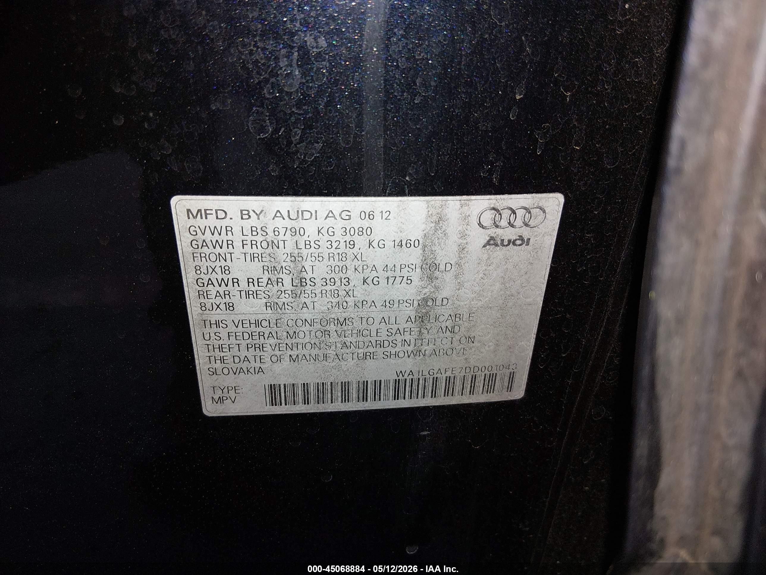 2013 Audi Q7 3.0t Premium Black vin: WA1LGAFE7DD001043