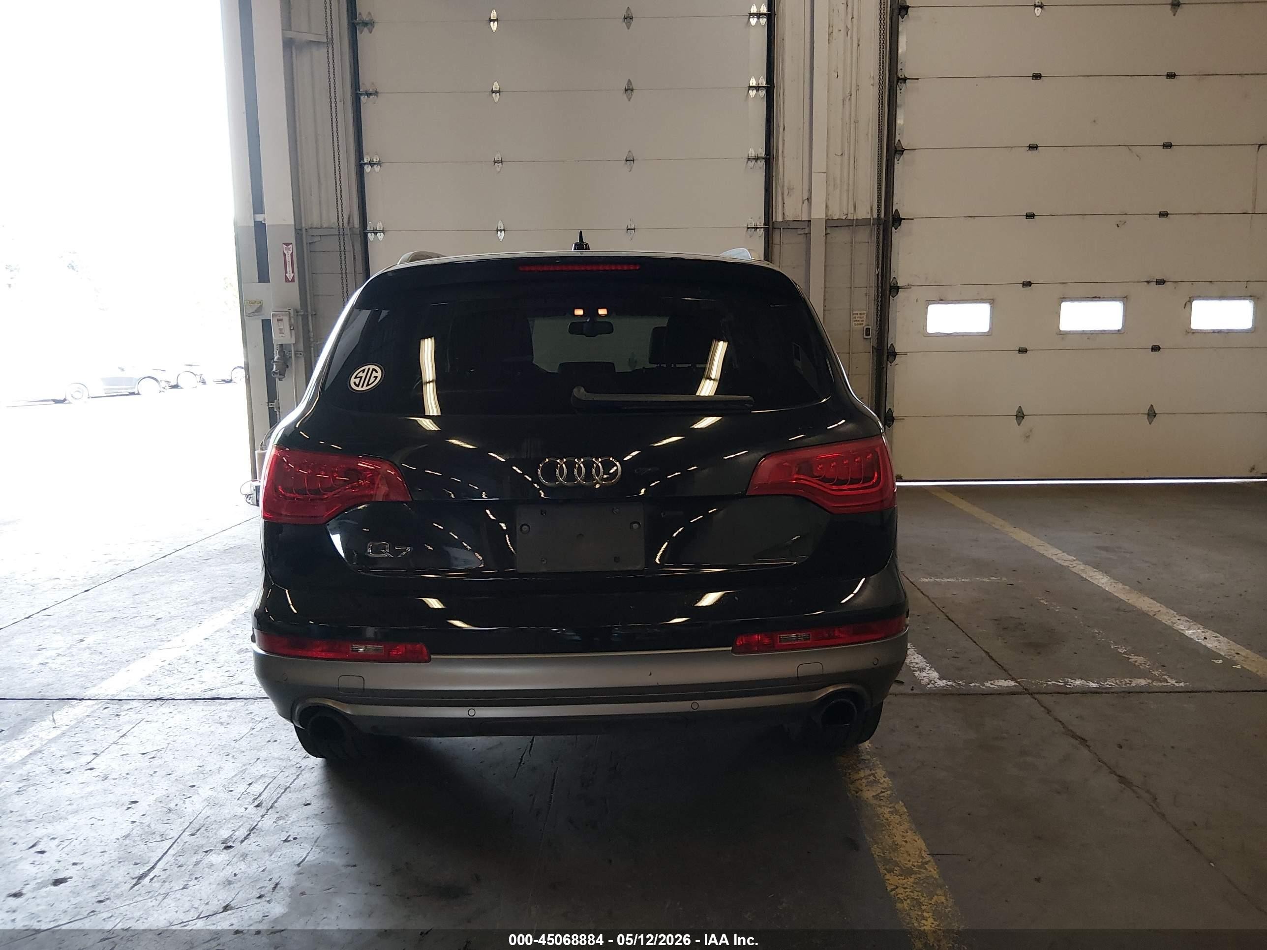2013 Audi Q7 3.0t Premium Black vin: WA1LGAFE7DD001043