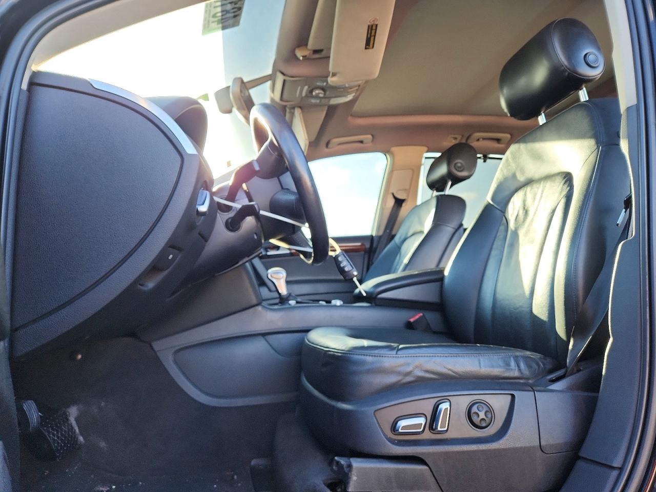 2013 Audi Q7 Premium Plus Black vin: WA1LGAFE7DD007053