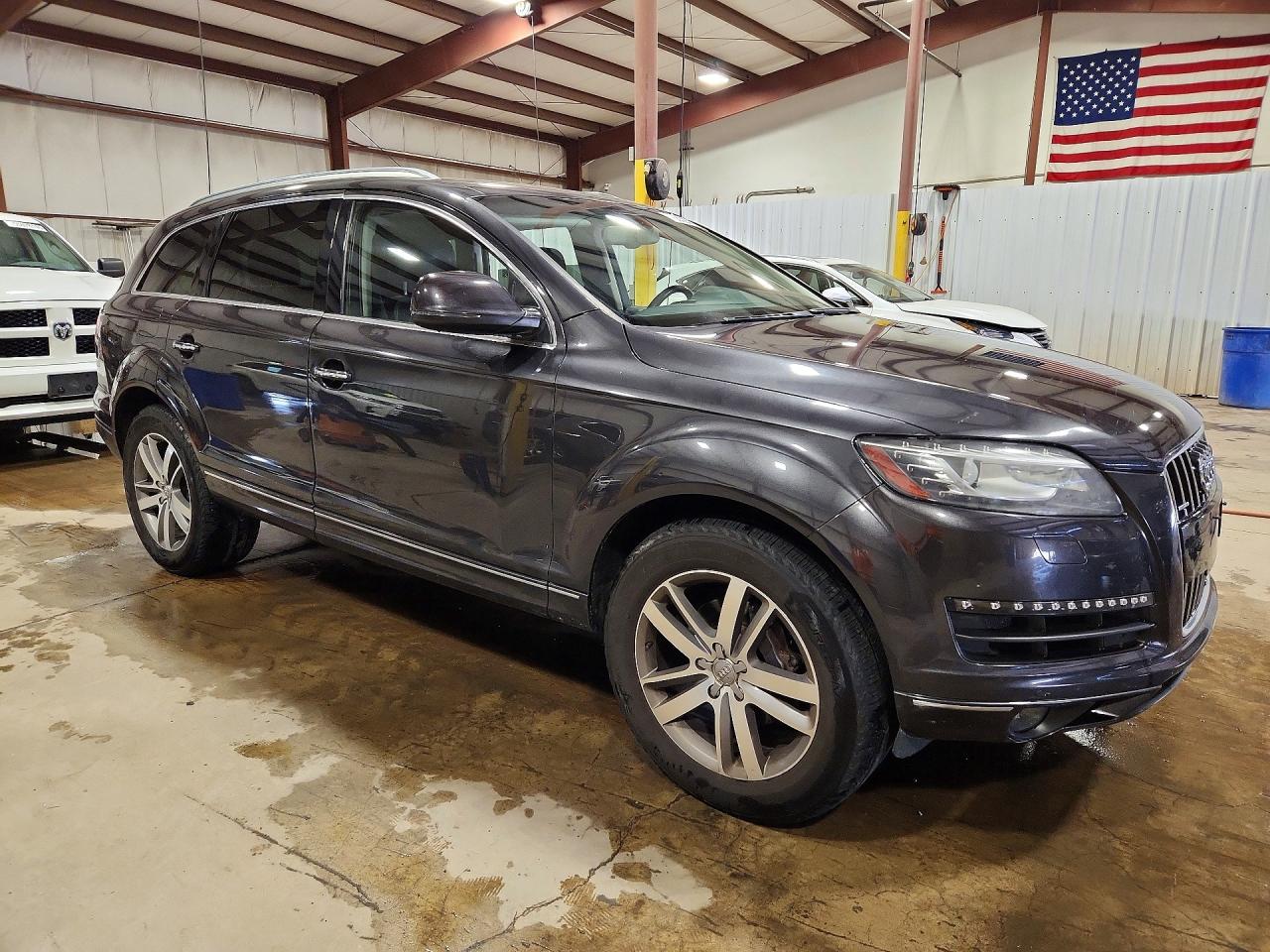 2013 Audi Q7 Premium Plus Gray vin: WA1LGAFE7DD008736
