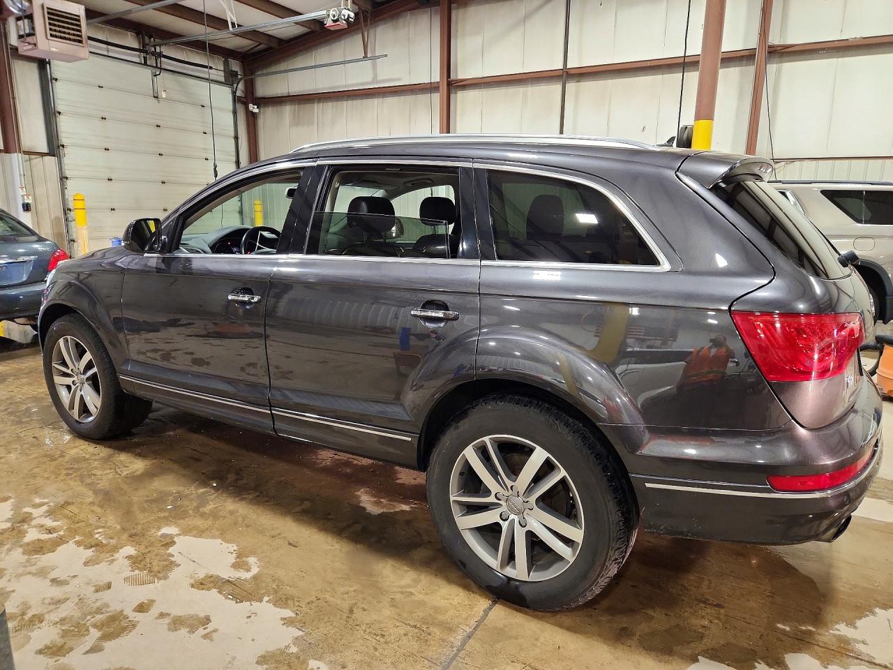 2013 Audi Q7 Premium Plus Gray vin: WA1LGAFE7DD008736