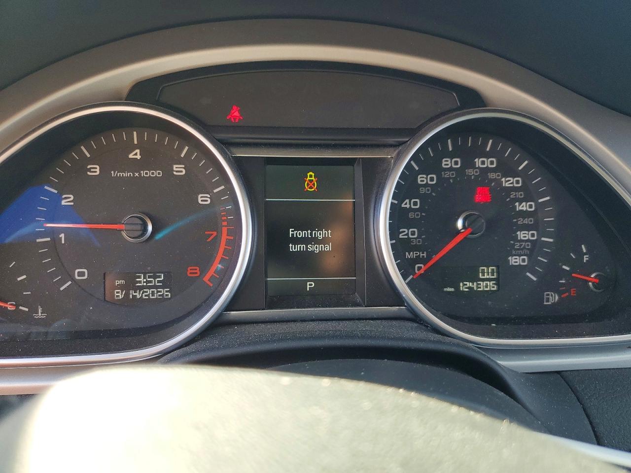 2014 Audi Q7 Premium Plus White vin: WA1LGAFE7ED013582