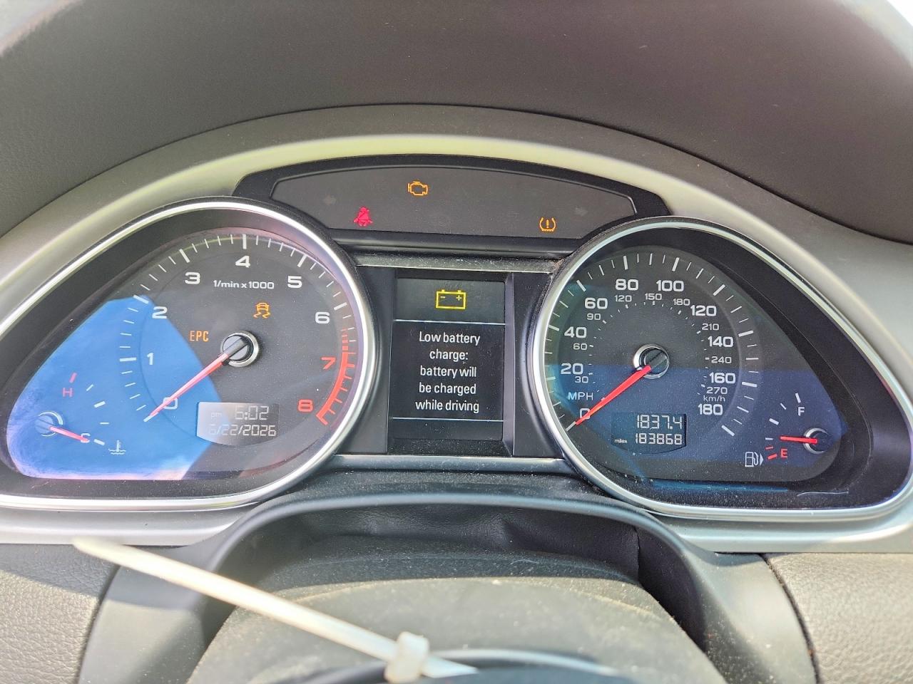 2015 Audi Q7 Premium Plus Silver vin: WA1LGAFE7FD000882