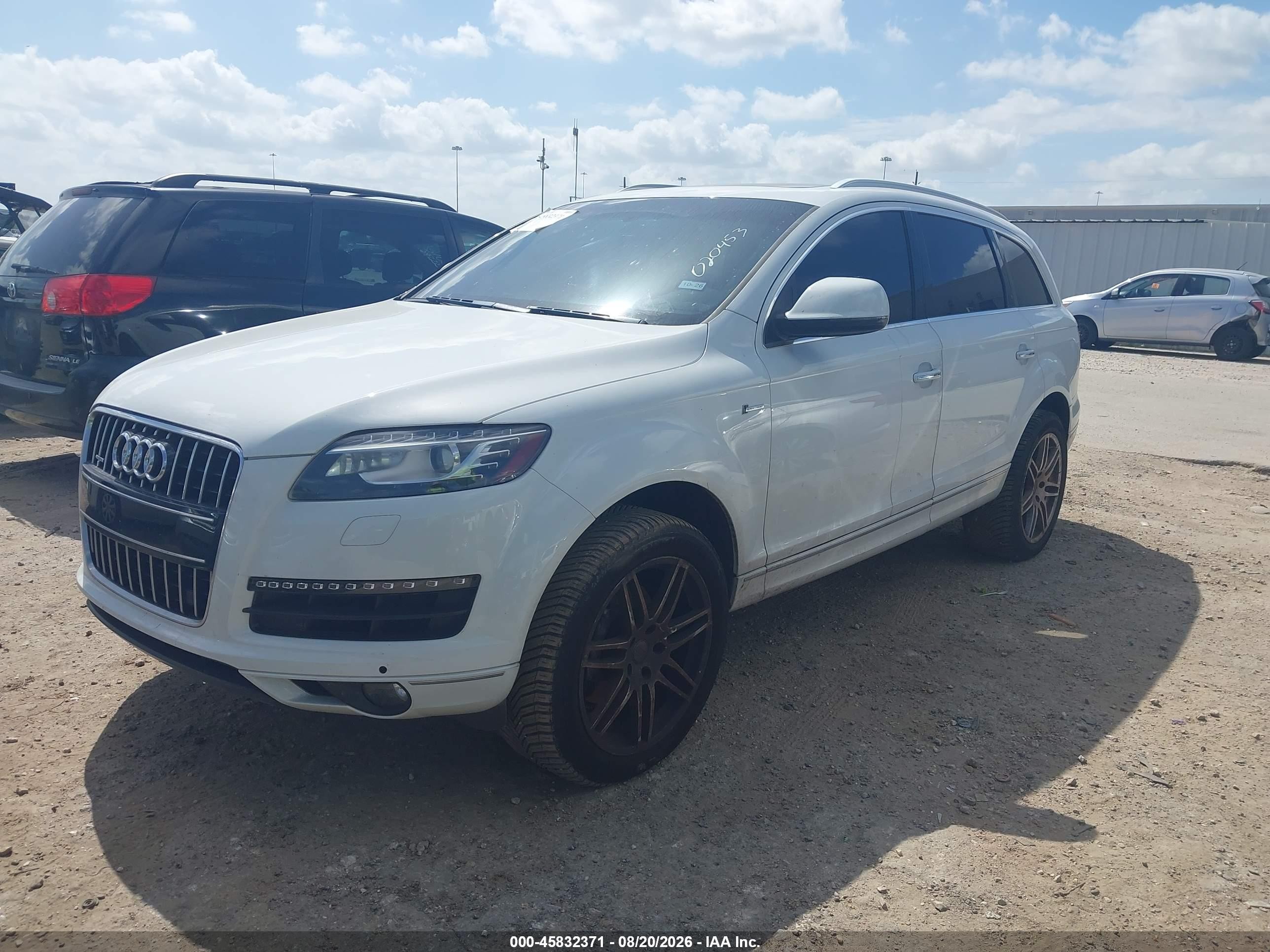 2015 Audi Q7 3.0t Premium White vin: WA1LGAFE7FD020453