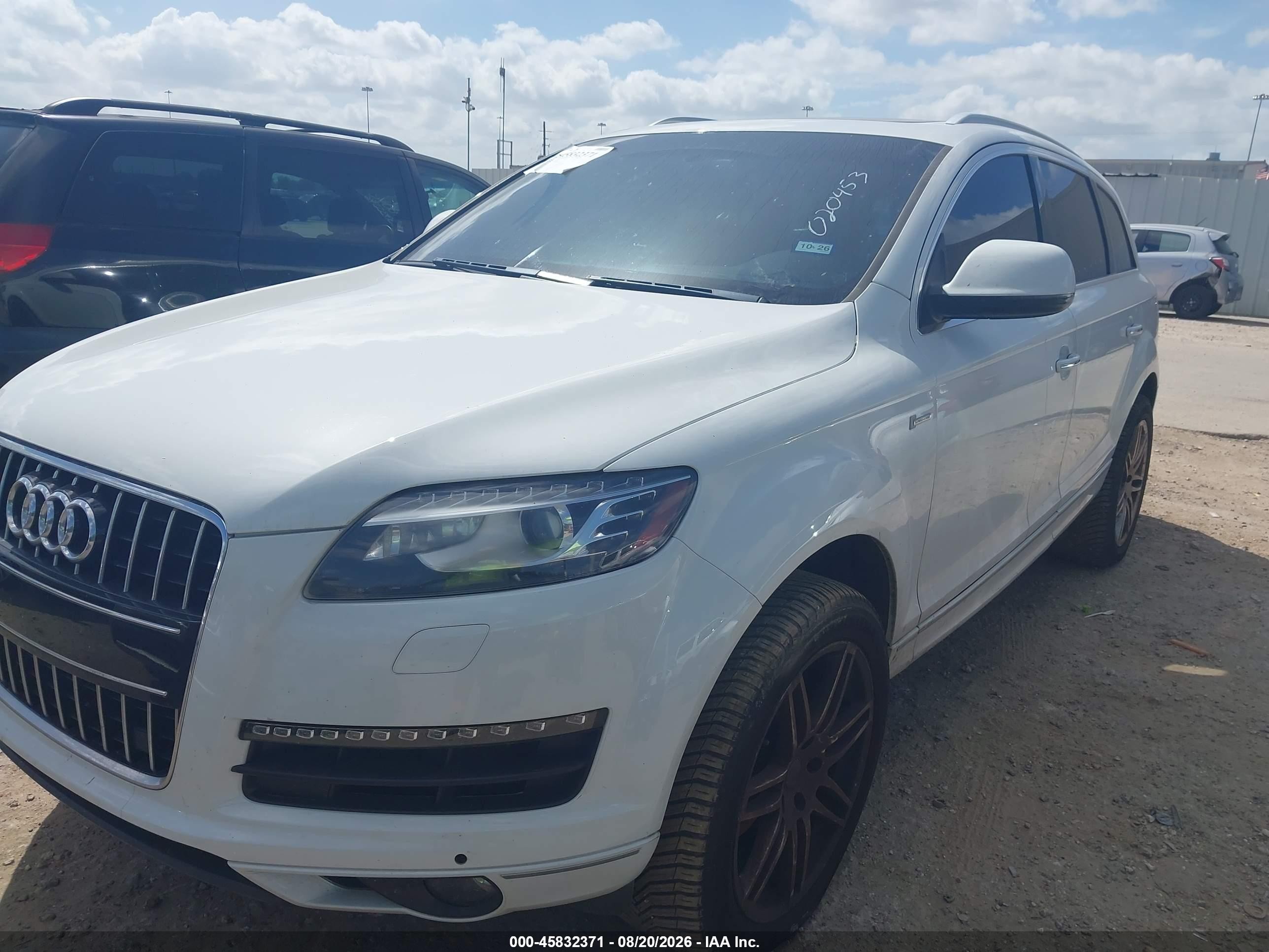 2015 Audi Q7 3.0t Premium White vin: WA1LGAFE7FD020453