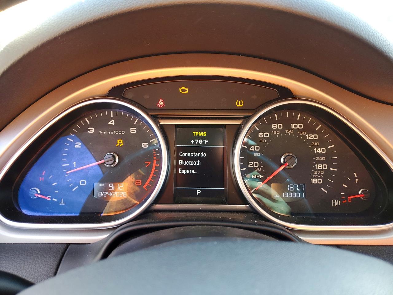 2015 Audi Q7 Premium Plus Gray vin: WA1LGAFE7FD022476
