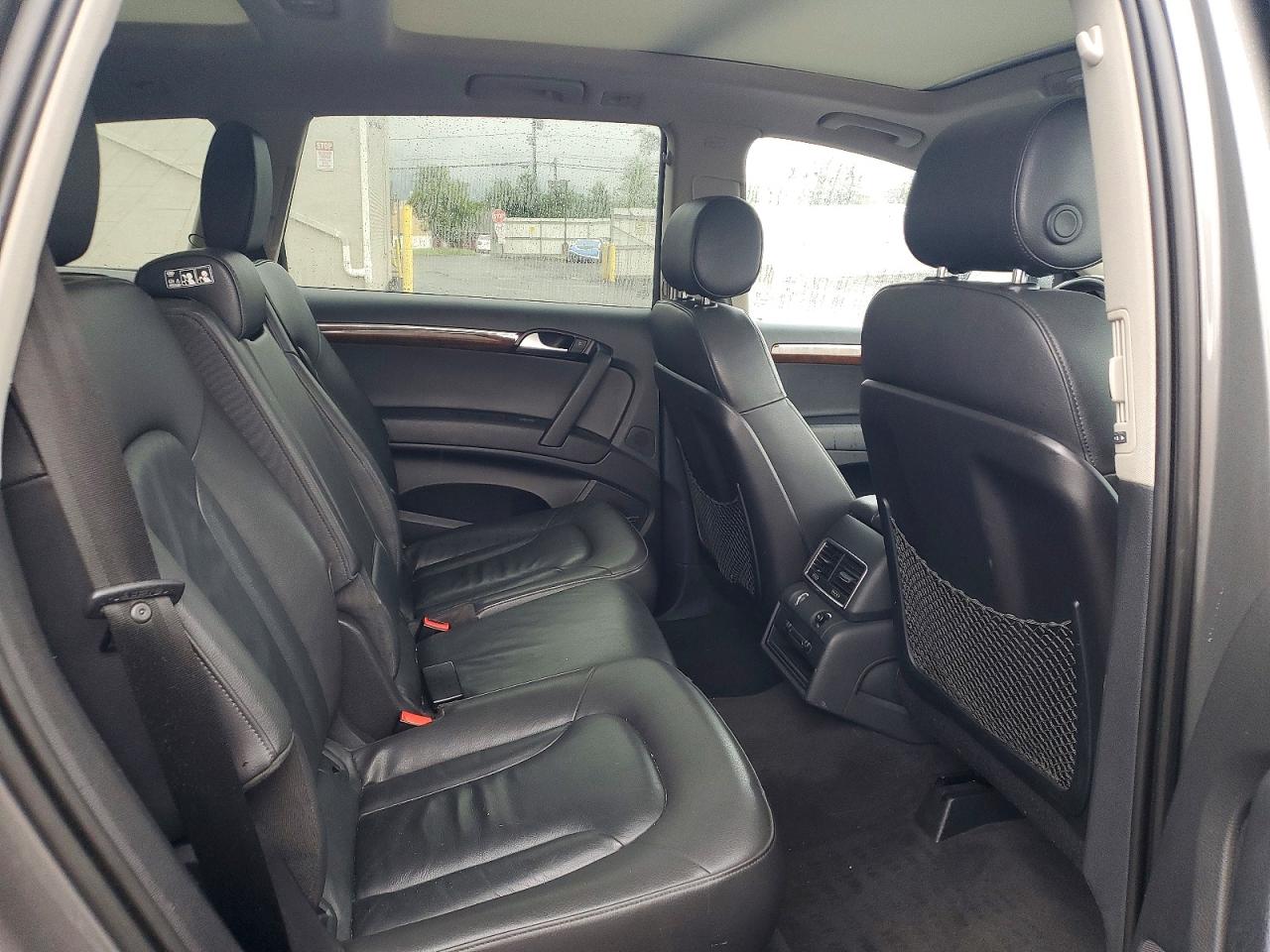 2015 Audi Q7 Premium Plus Gray vin: WA1LGAFE7FD031131